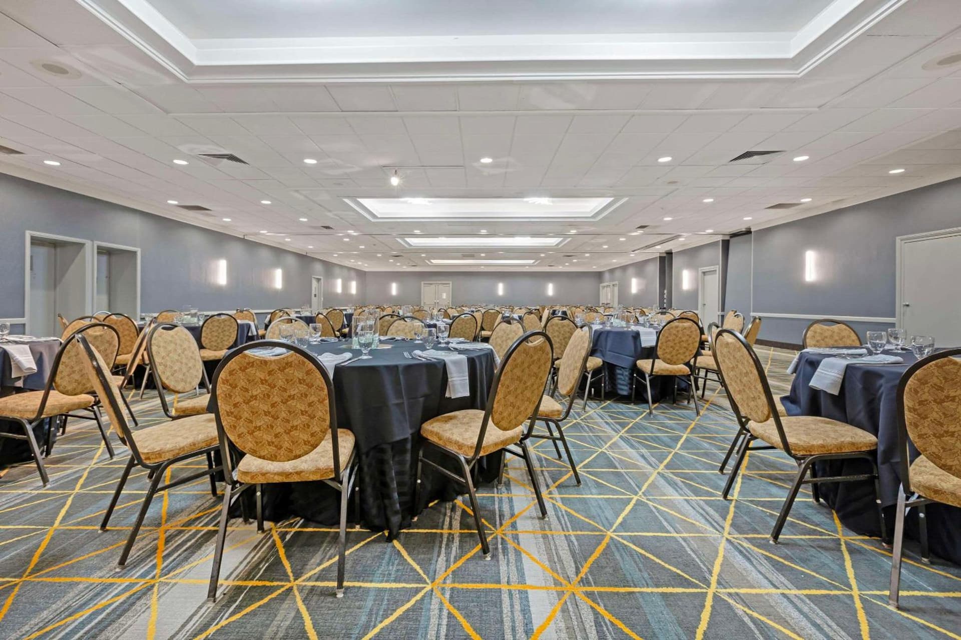 The Lux Hotel & Conference Center, an Ascend Collection Hotel gallery photo in Waterloo — image 20