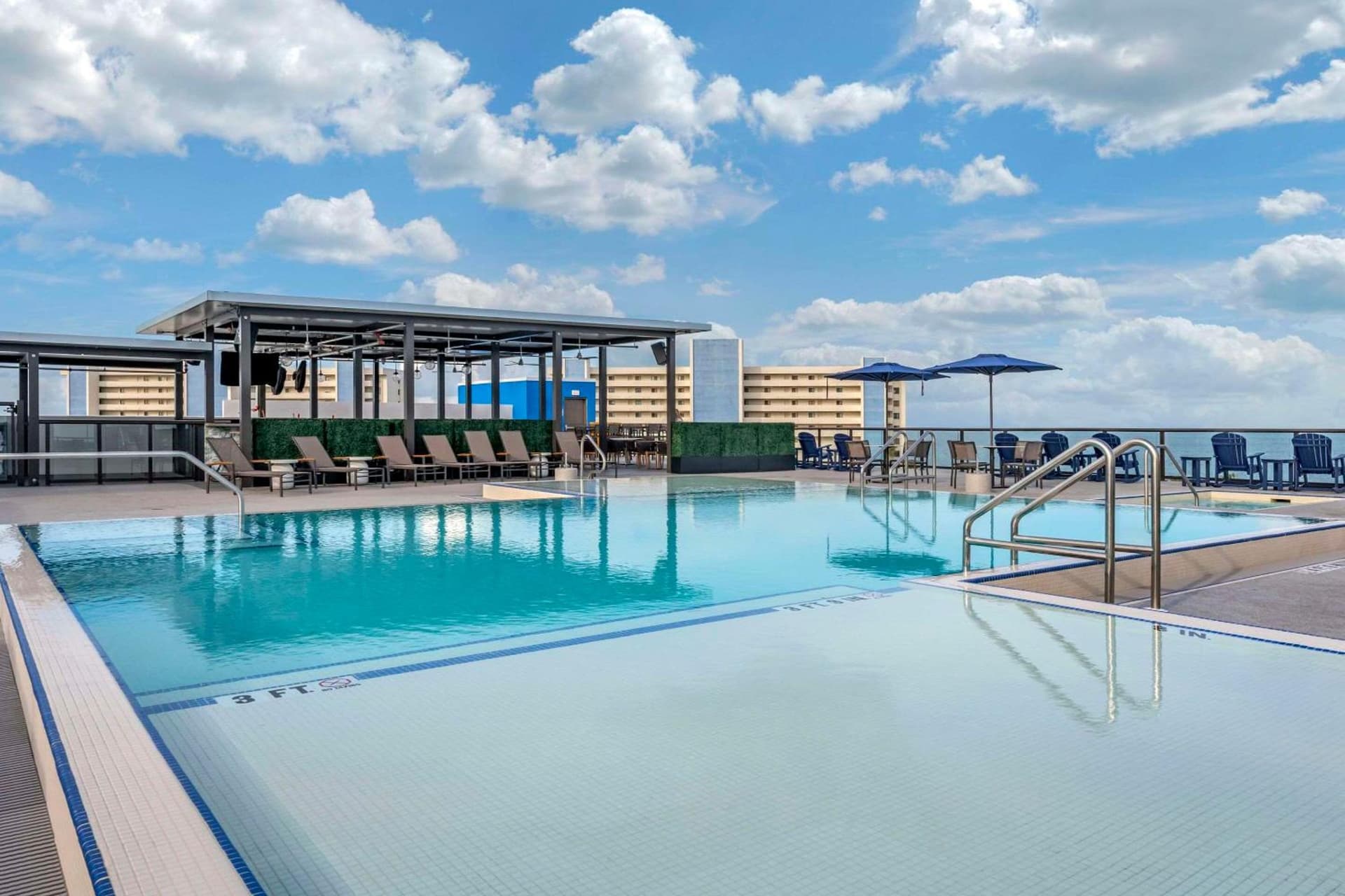 Cambria Hotel St Petersburg-Madeira Beach Marina gallery photo in St Pete Beach, FL — image 52