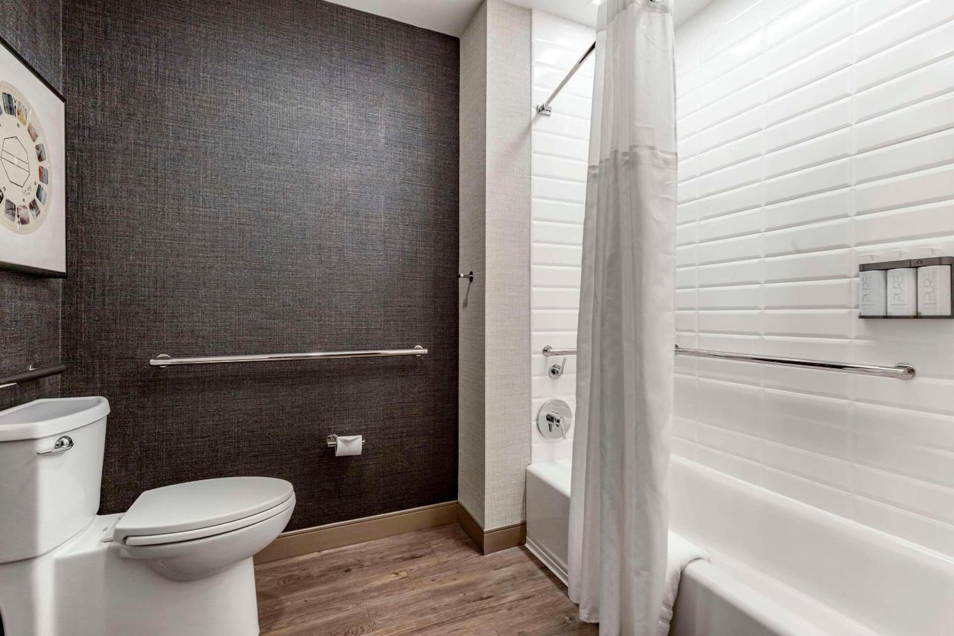 Cambria Hotel Savannah Downtown Historic District gallery photo in Savannah, GA — image 4