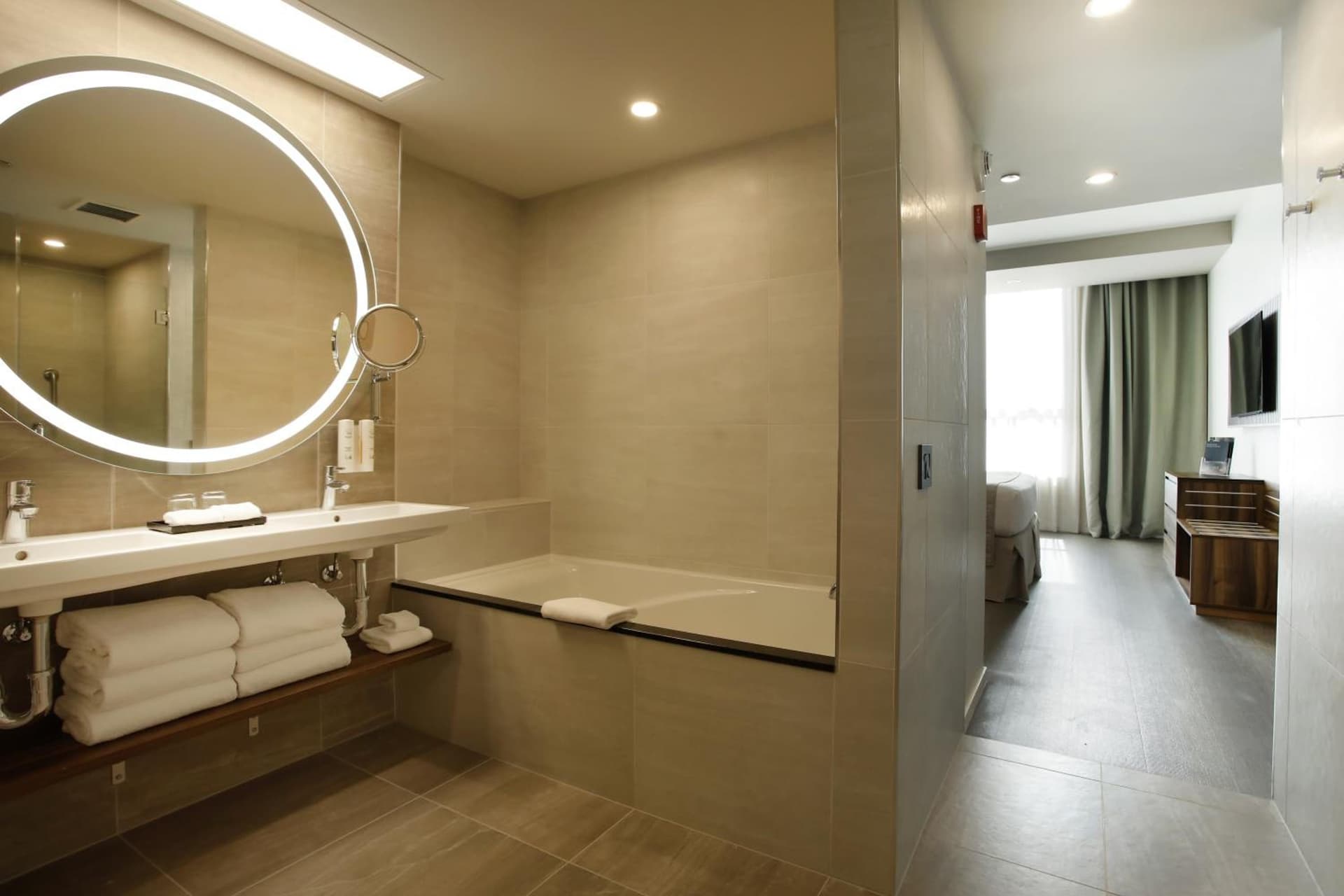 Hotel Riu Plaza Chicago gallery photo in Chicago, IL — image 5