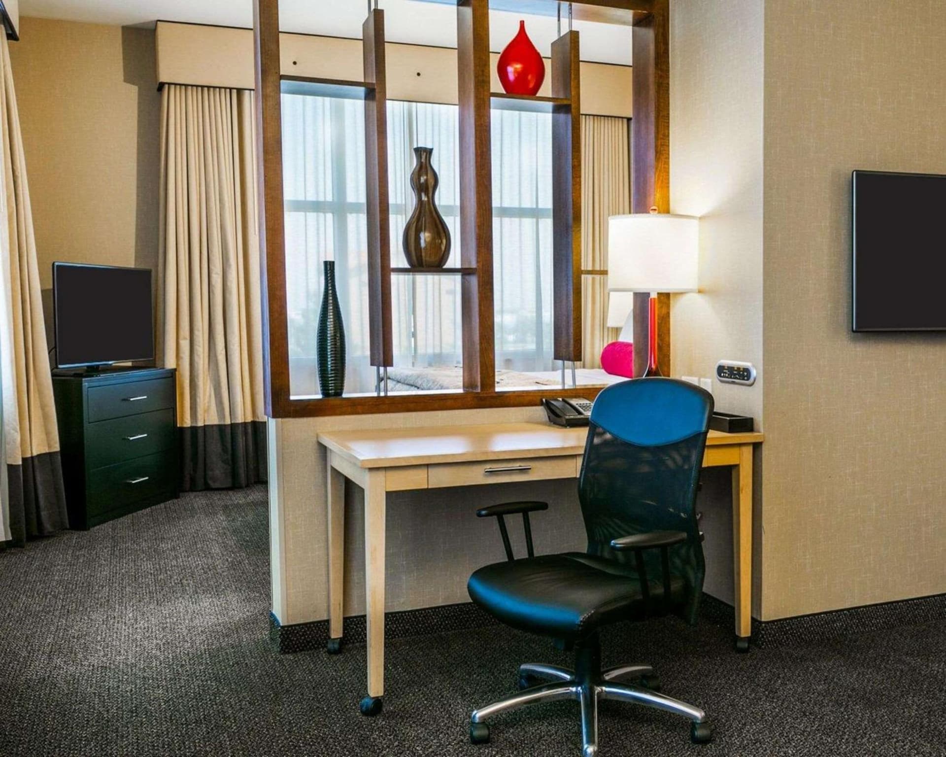 Cambria Hotel Denver International Airport gallery photo in Aurora, CO — image 48