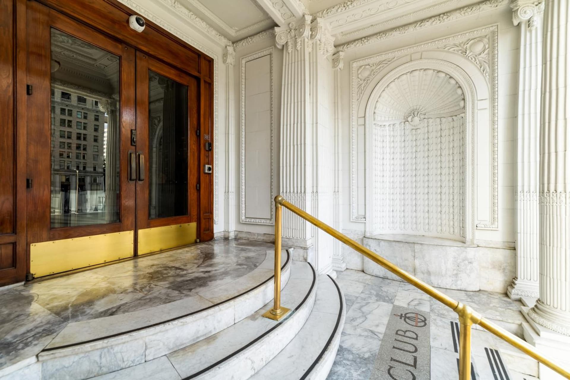 Arctic Club Hotel interior in Seattle, WA — gallery photo 2