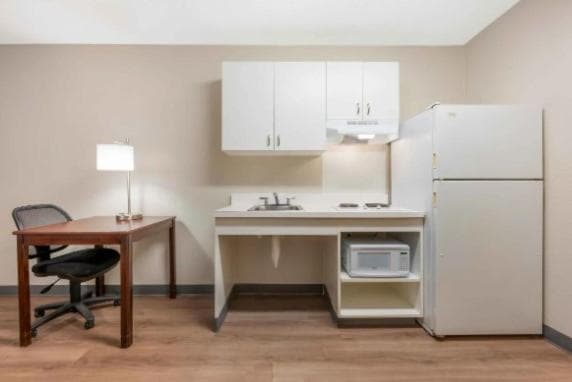 Extended Stay America Suites - Fort Wayne - South gallery photo in Fort Wayne, IN — image 39