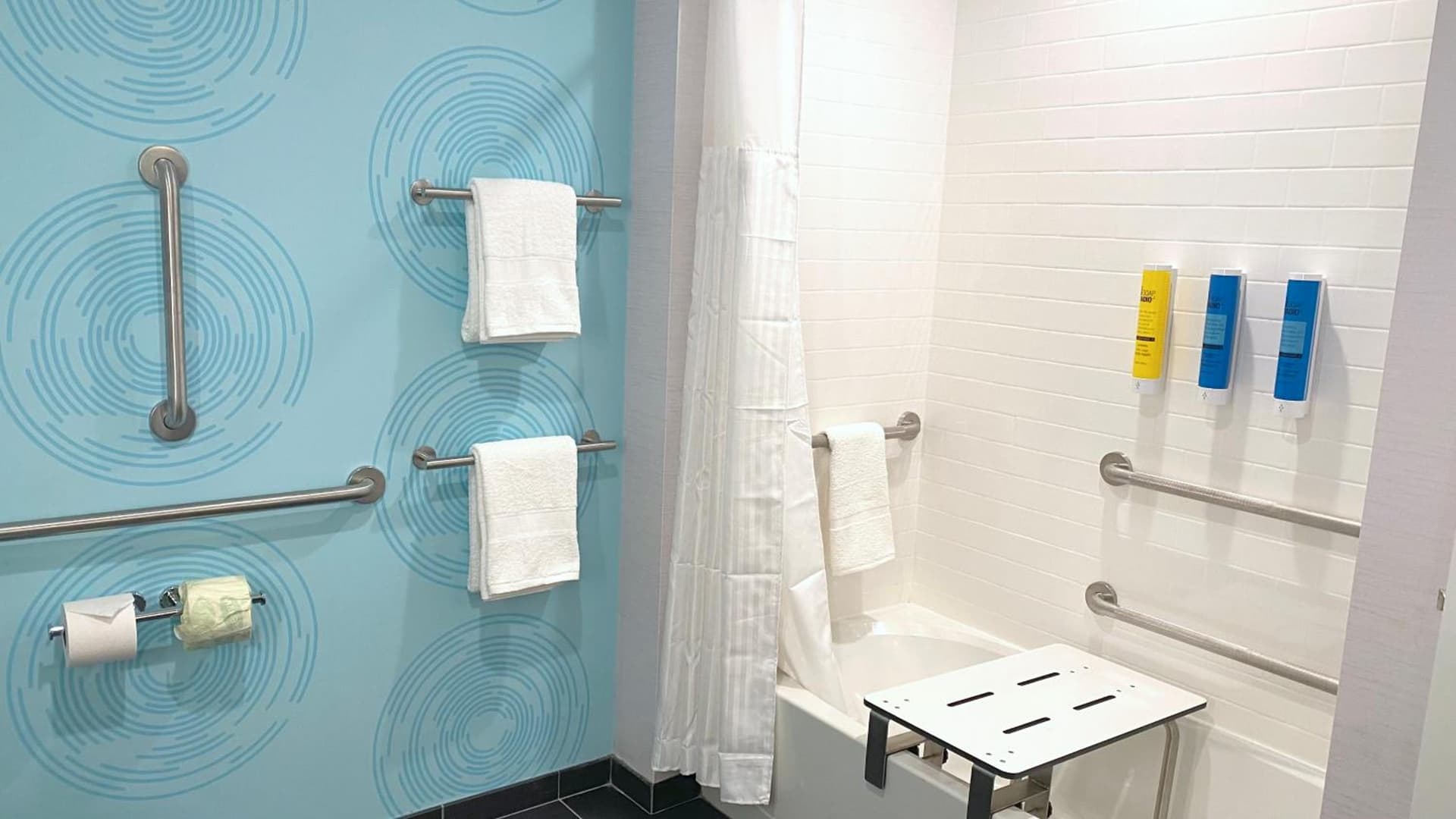 Tru By Hilton Baltimore Harbor East property views in Baltimore, MD — gallery photo 3
