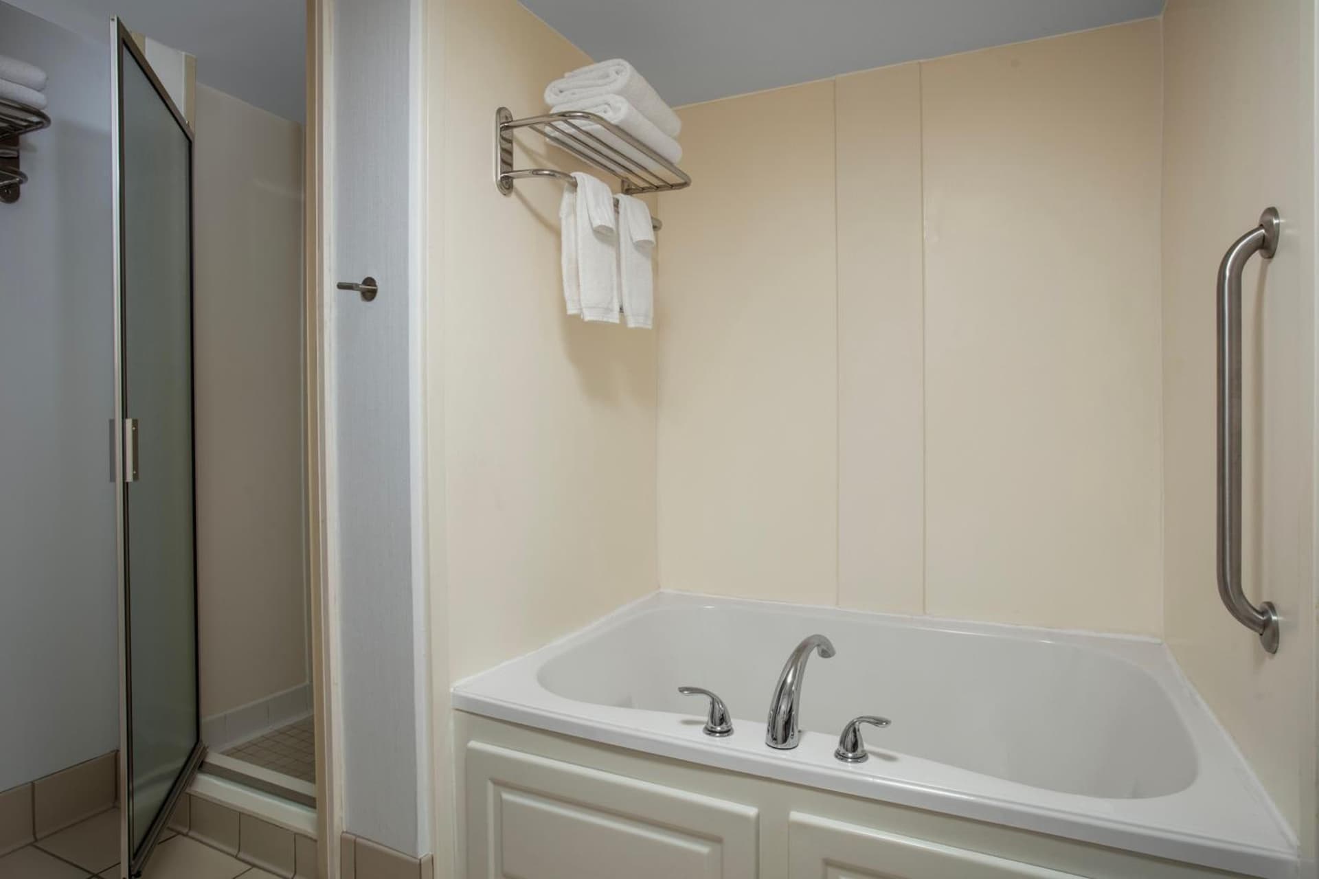 Hilton Garden Inn Fredericksburg gallery photo in Fredericksburg, VA — image 22