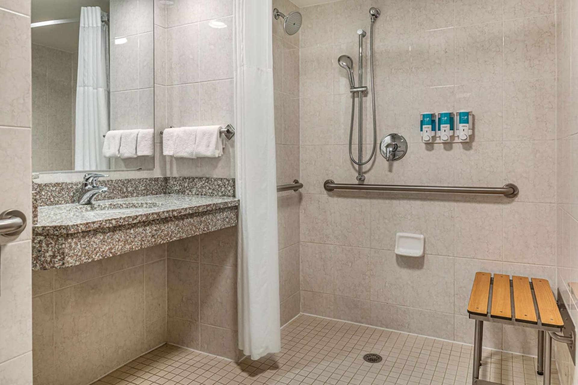 Drury Inn & Suites St. Louis-Southwest gallery photo in Peerless Park, MO — image 49
