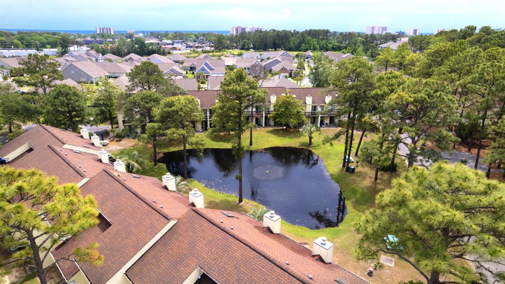 The Links featured exterior or lobby in Myrtle Beach, SC — similar hotel