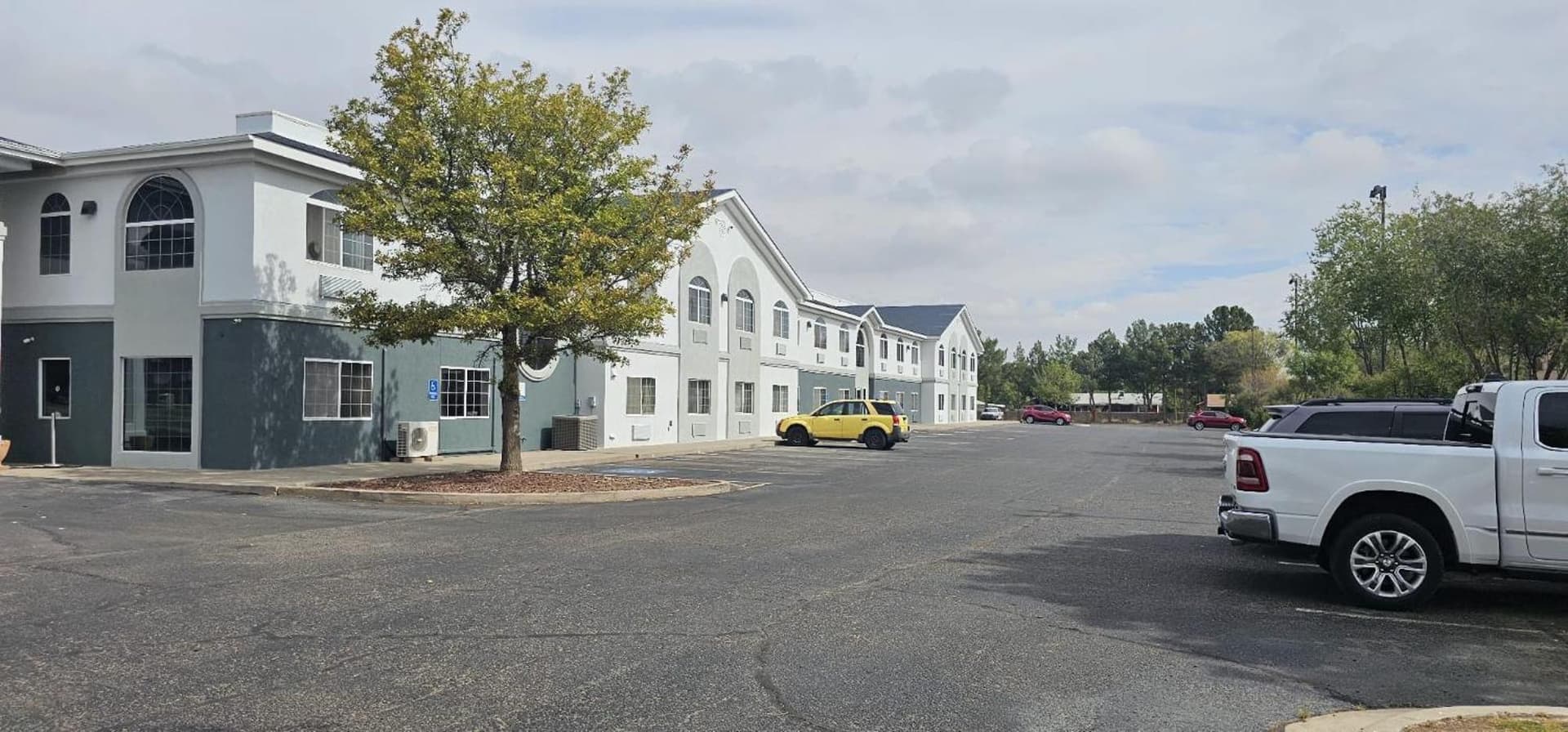 Quality Inn & Suites Roswell North property views in Roswell, NM — gallery photo 3