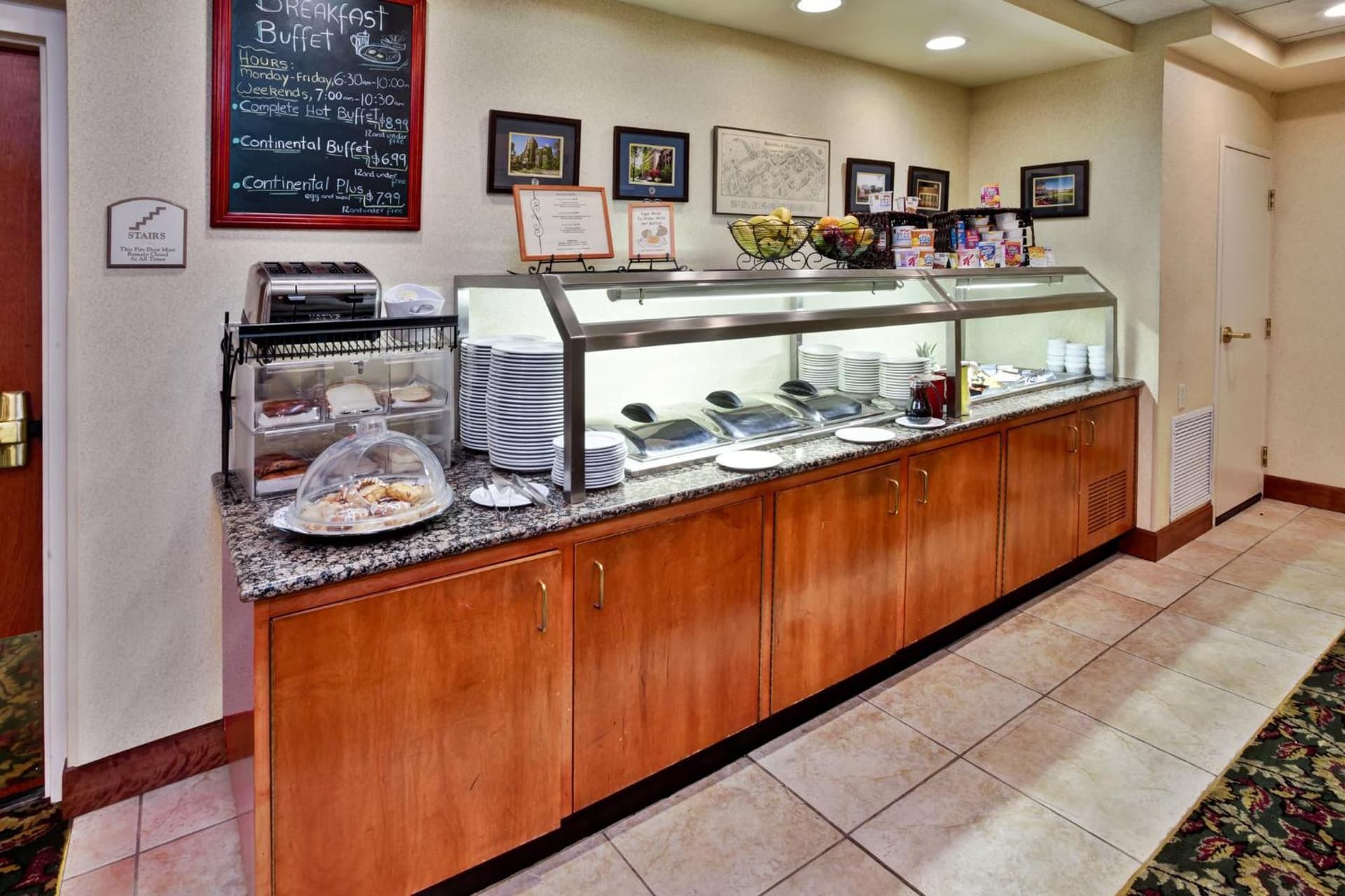 Holiday Inn Hotel & Suites Ann Arbor University of Michigan Area by IHG gallery photo in Ann Arbor, MI — image 61