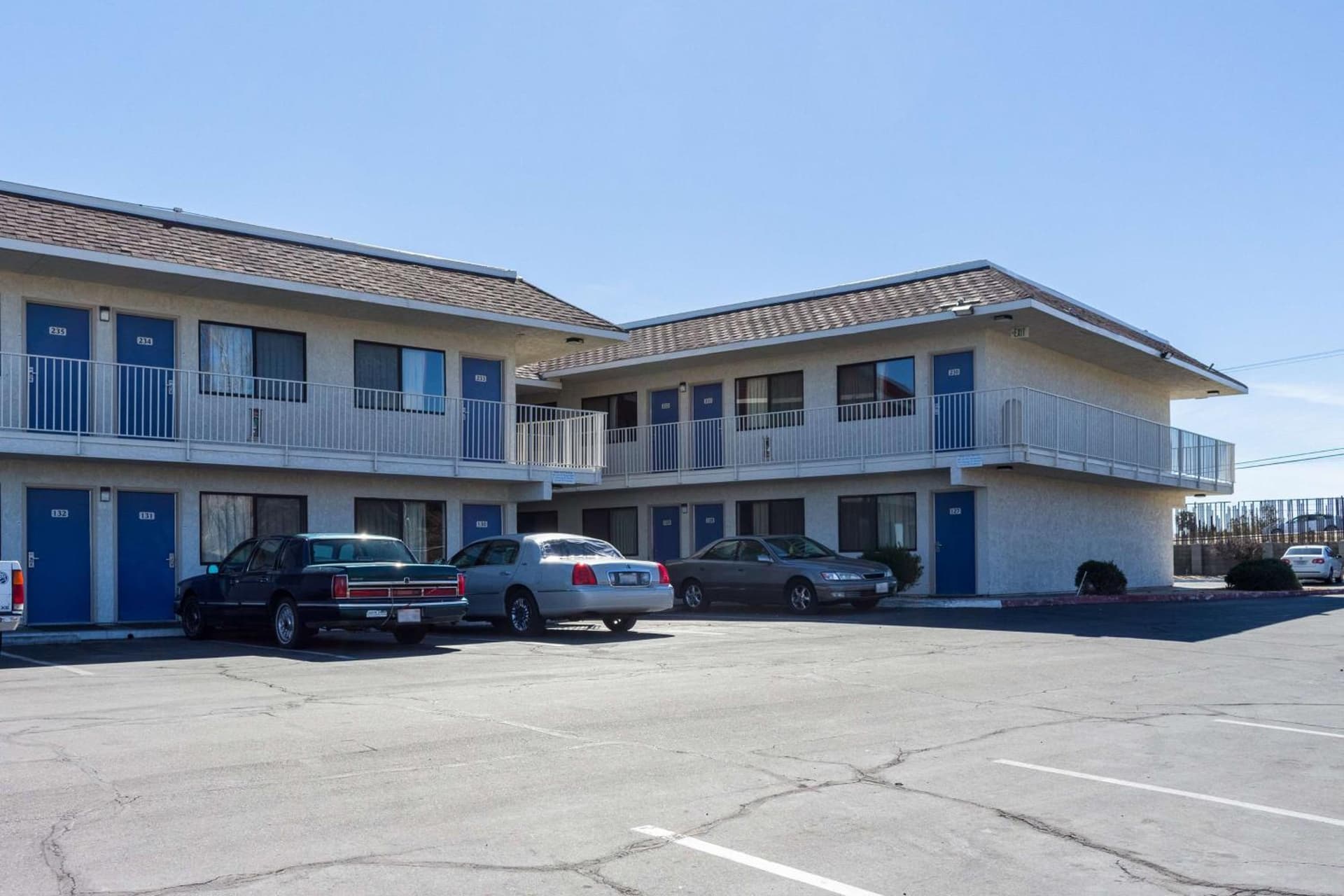 Studio 6 Mojave, CA - Airport property views in Mojave, CA — gallery photo 3
