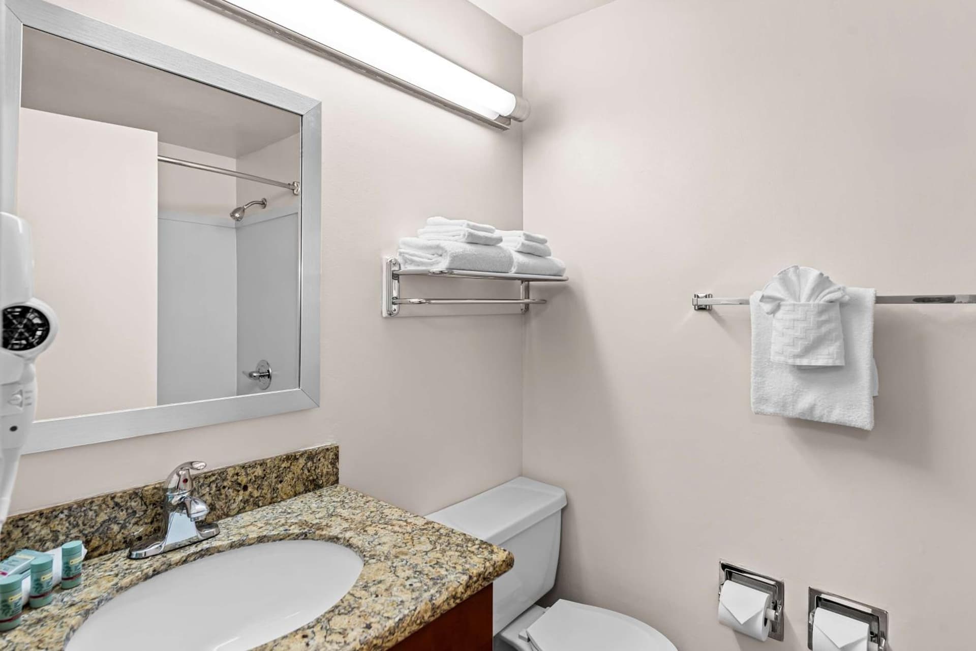Best Western Cascadia Inn gallery photo in Everett, WA — image 23