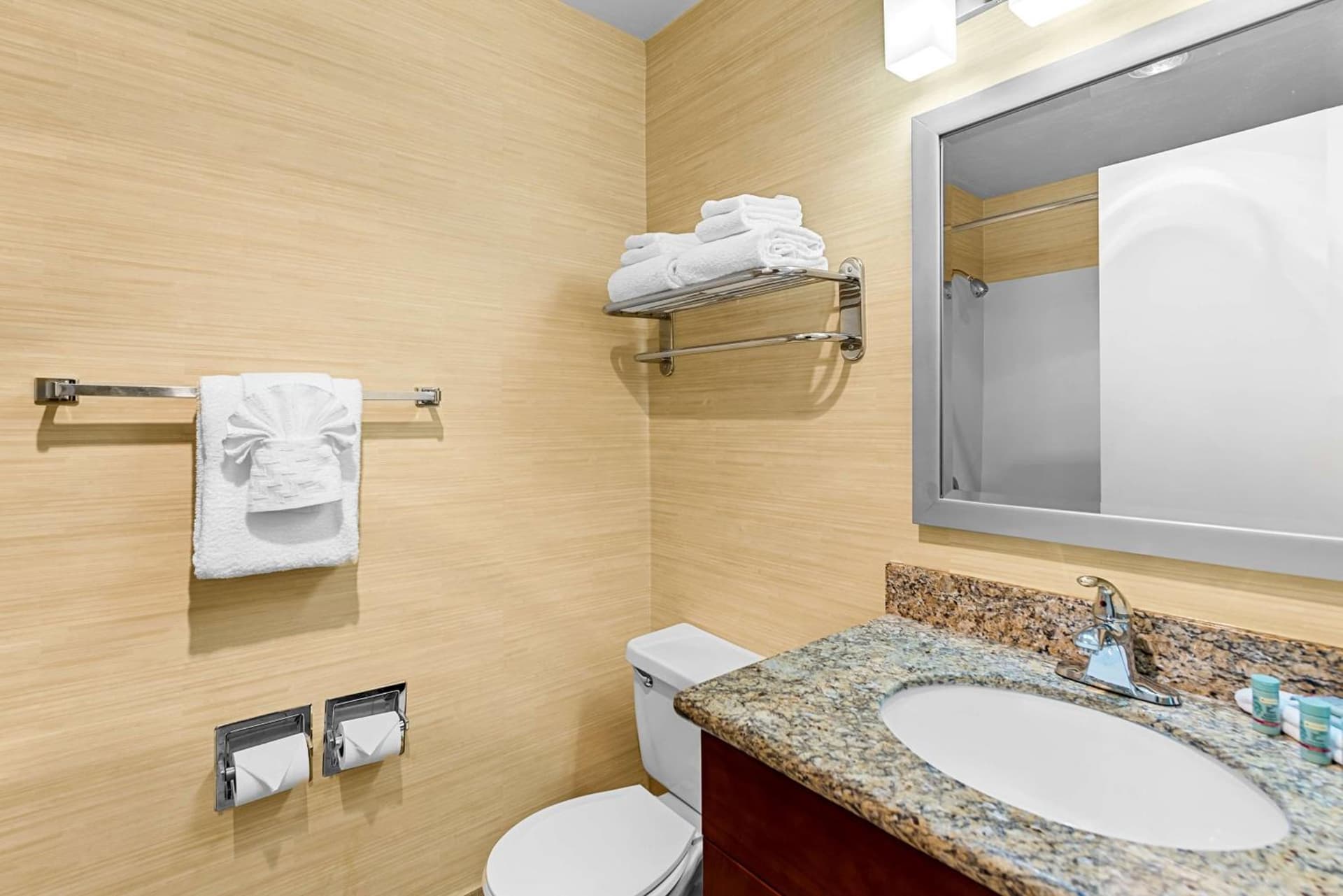Best Western Cascadia Inn gallery photo in Everett, WA — image 42