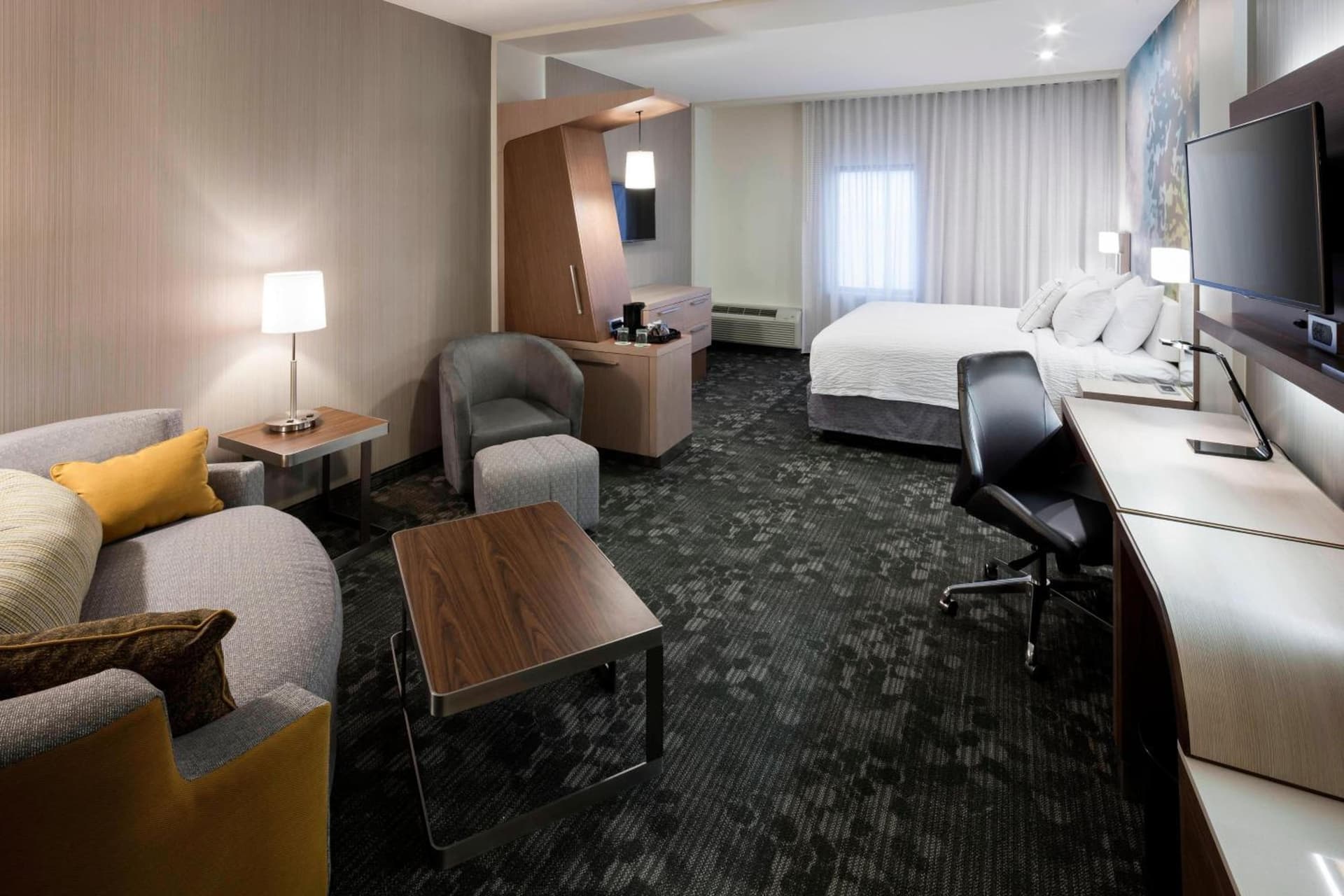 Courtyard by Marriott Houston North/Shenandoah gallery photo in The Woodlands, TX — image 46