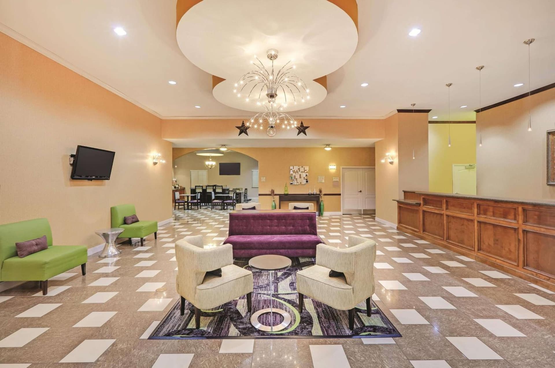 Baymont by Wyndham Dallas South-DeSoto interior in DeSoto, TX — gallery photo 2