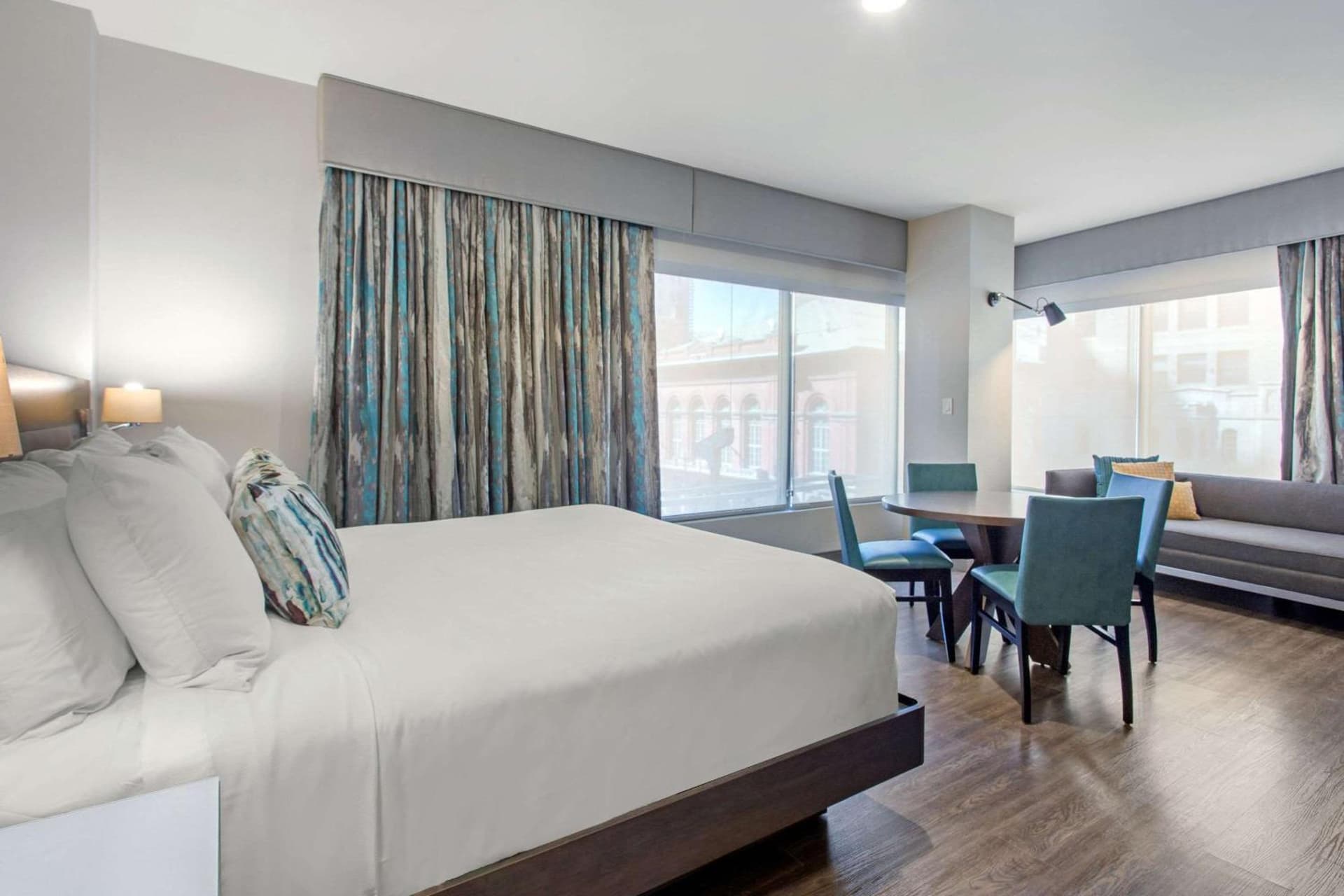 Cambria Hotel Philadelphia Downtown - Center City gallery photo in Philadelphia, PA — image 27