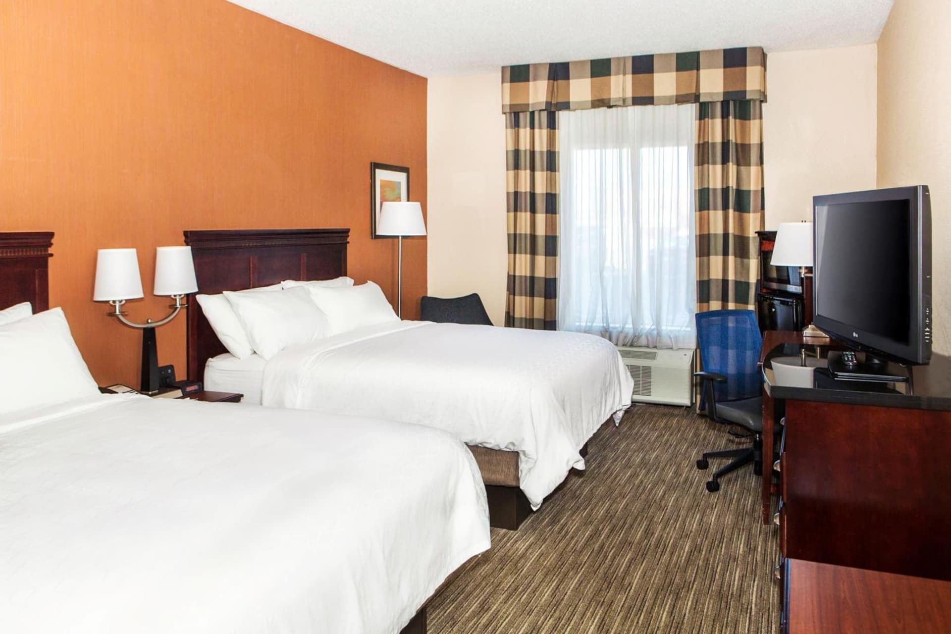 Holiday Inn Express & Suites by IHG Chambersburg by IHG gallery photo in Chambersburg, PA — image 30