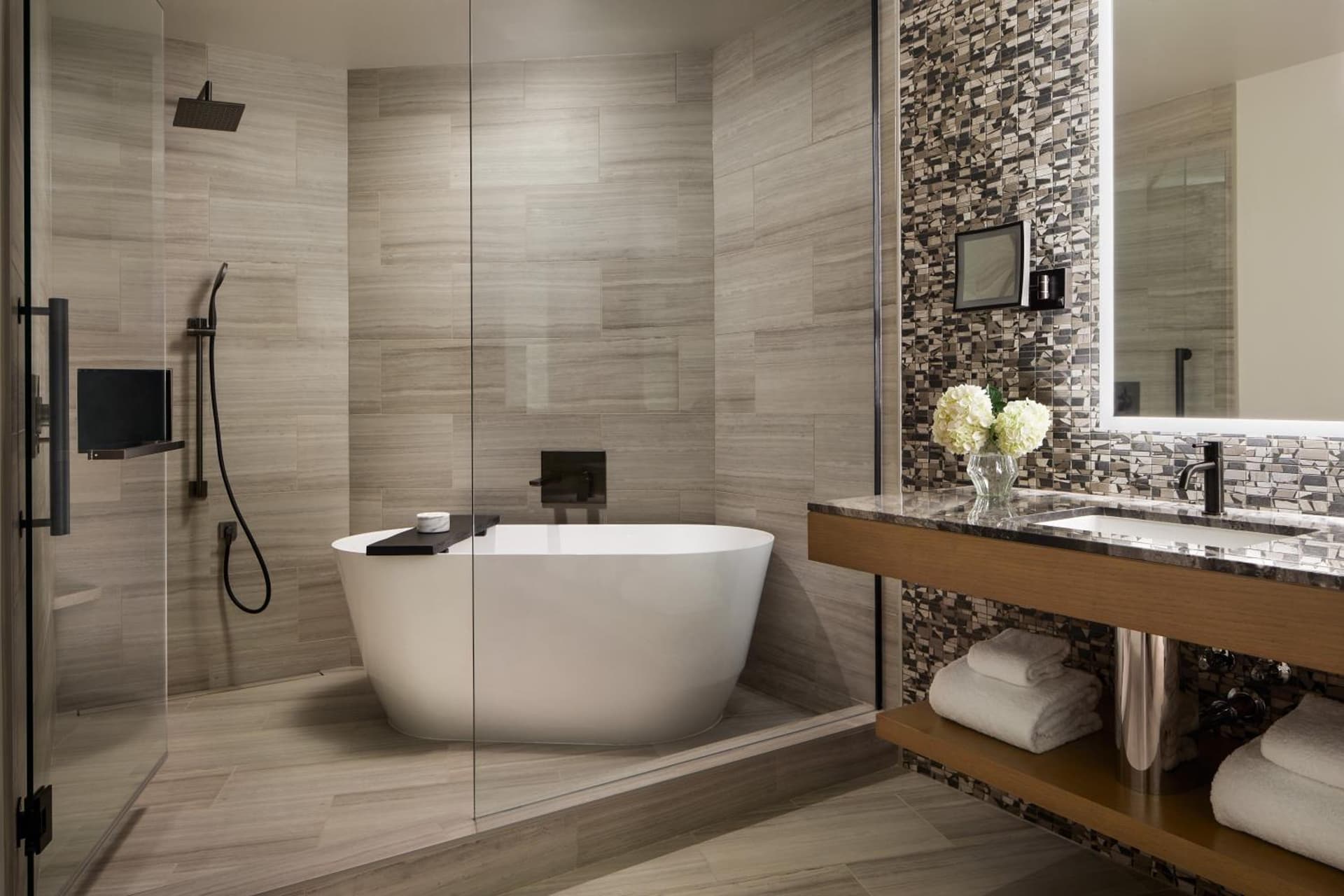 InterContinental Seattle Bellevue, by IHG gallery photo in Bellevue, WA — image 32
