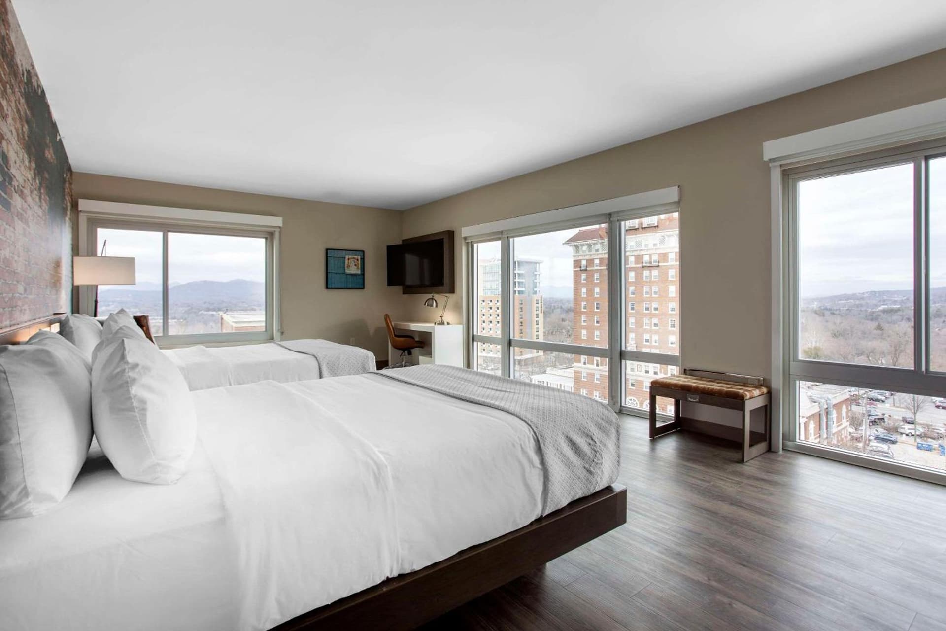 Cambria Hotel Downtown Asheville gallery photo in Asheville, NC — image 44
