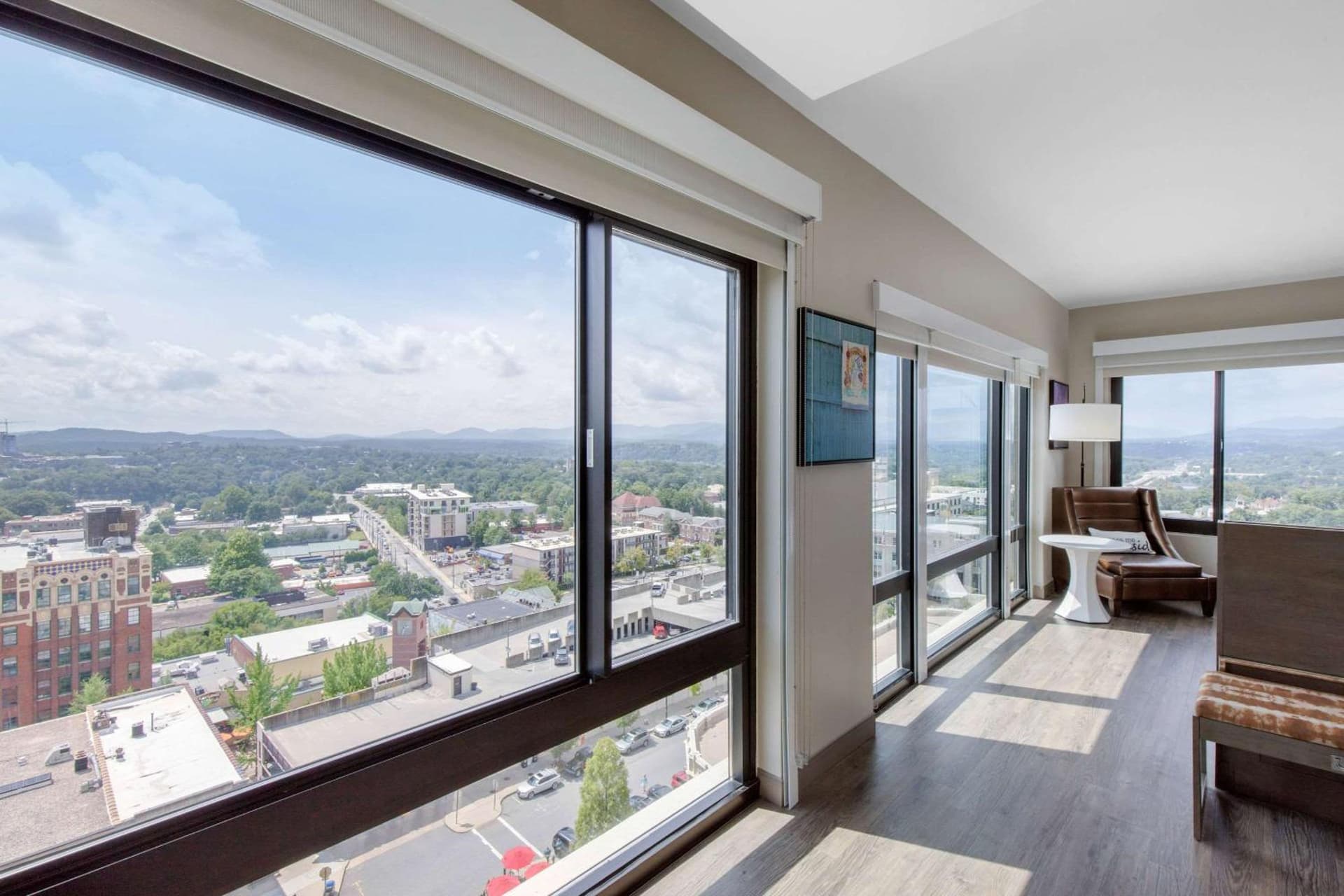 Cambria Hotel Downtown Asheville gallery photo in Asheville, NC — image 13