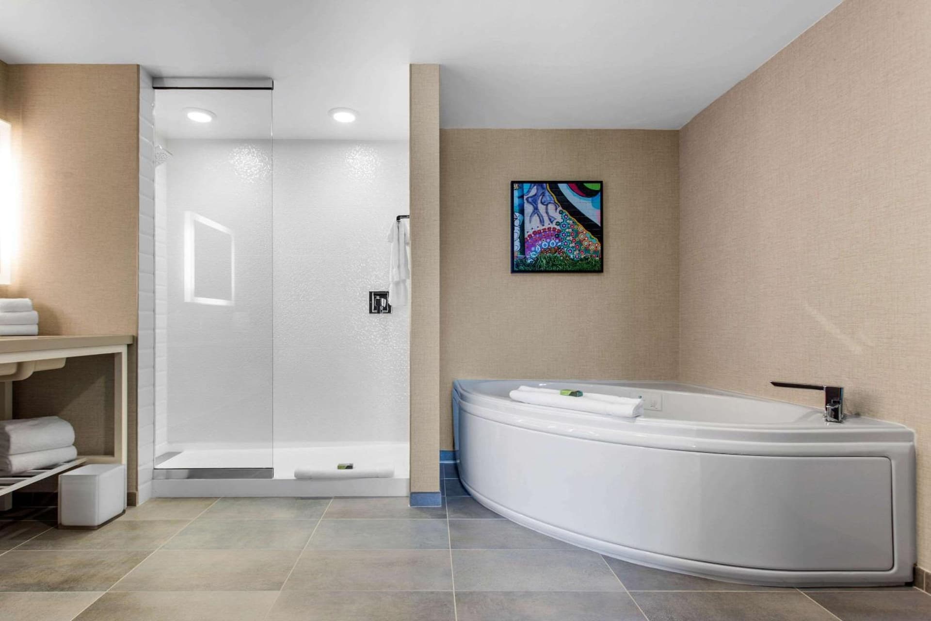 Cambria Hotel Downtown Asheville gallery photo in Asheville, NC — image 82