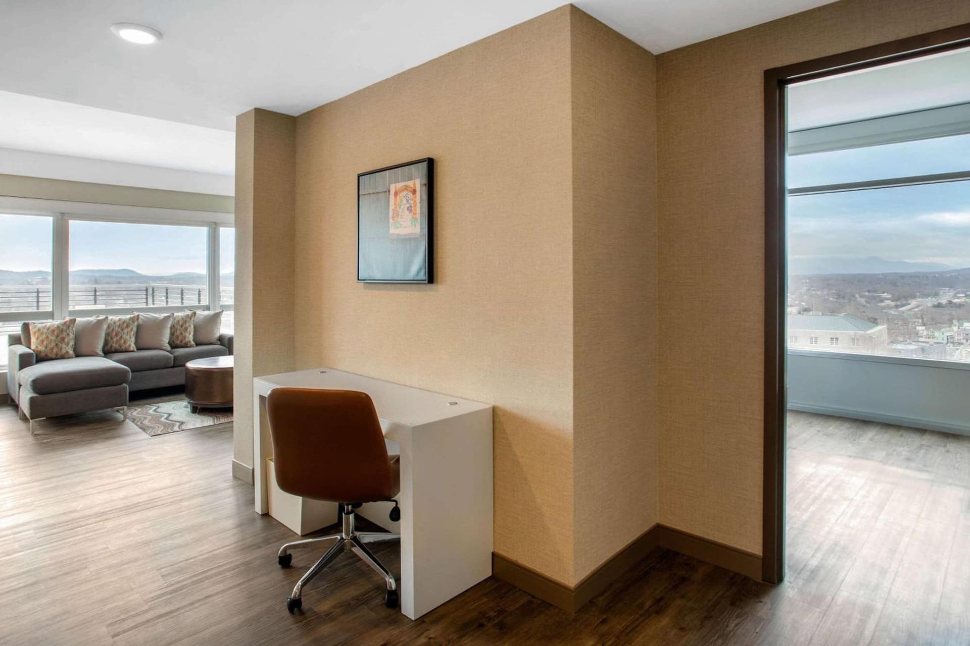 Cambria Hotel Downtown Asheville gallery photo in Asheville, NC — image 88