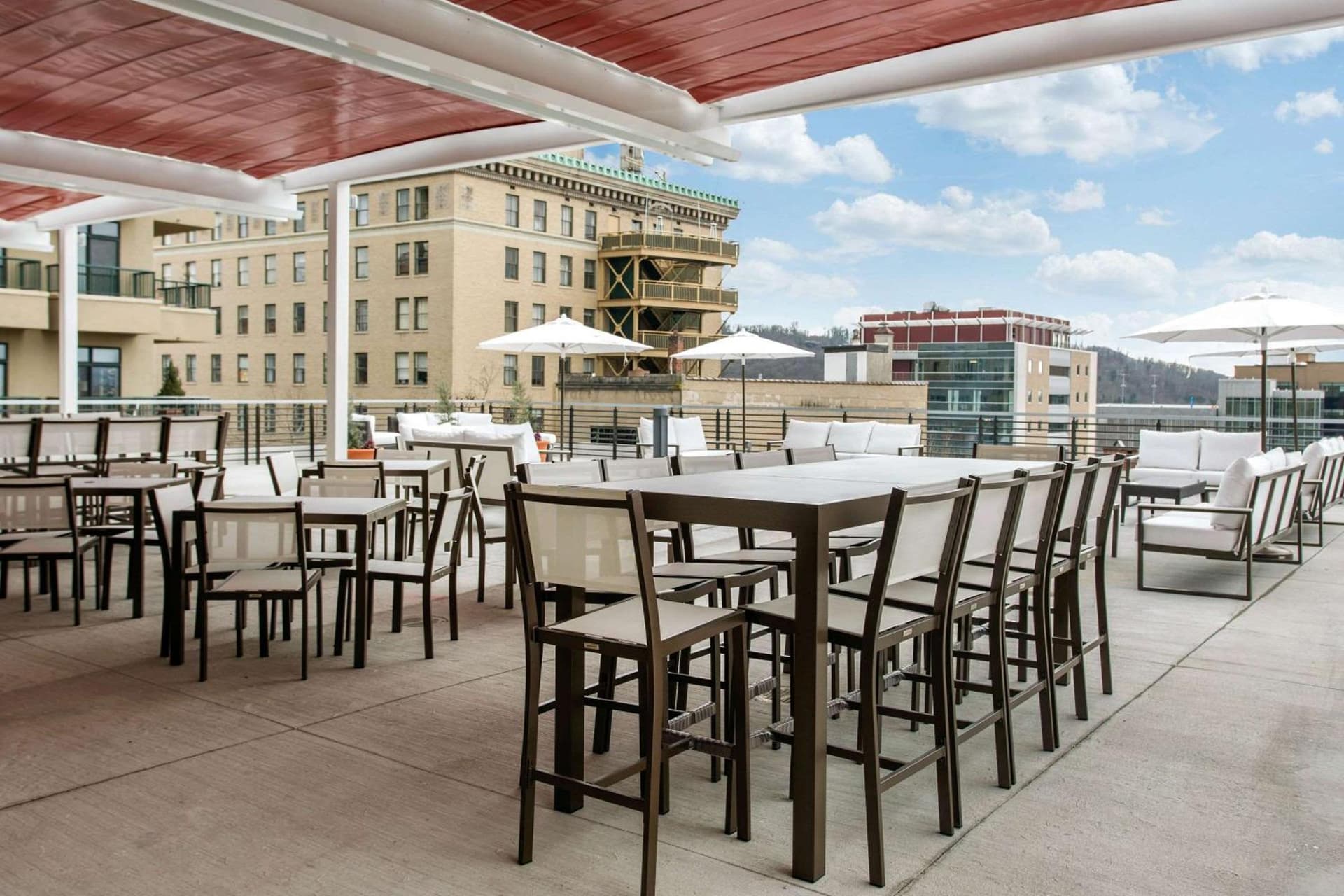 Cambria Hotel Downtown Asheville gallery photo in Asheville, NC — image 41