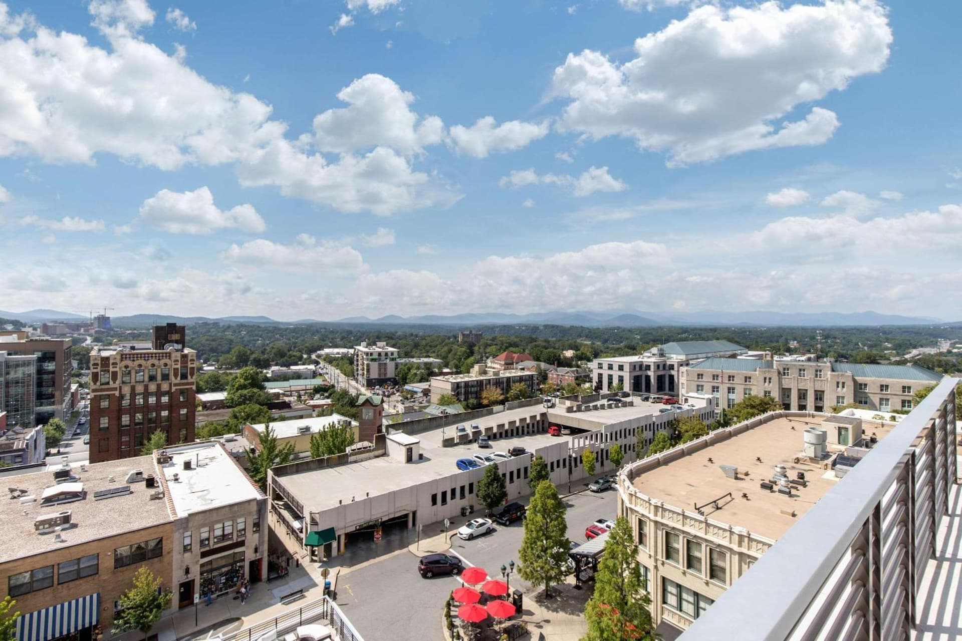 Cambria Hotel Downtown Asheville gallery photo in Asheville, NC — image 57