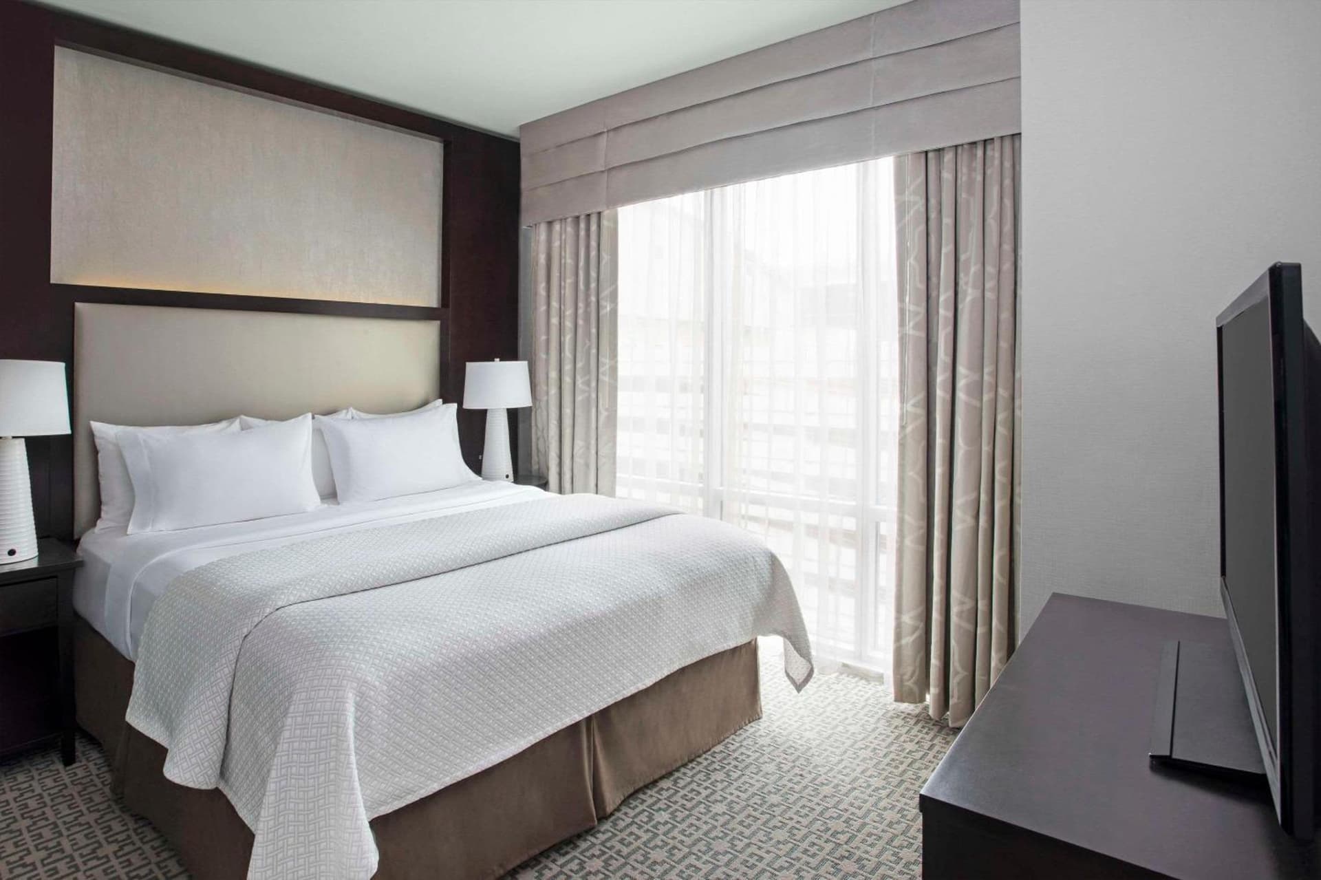 Cambria Hotel White Plains - Downtown gallery photo in White Plains, NY — image 22