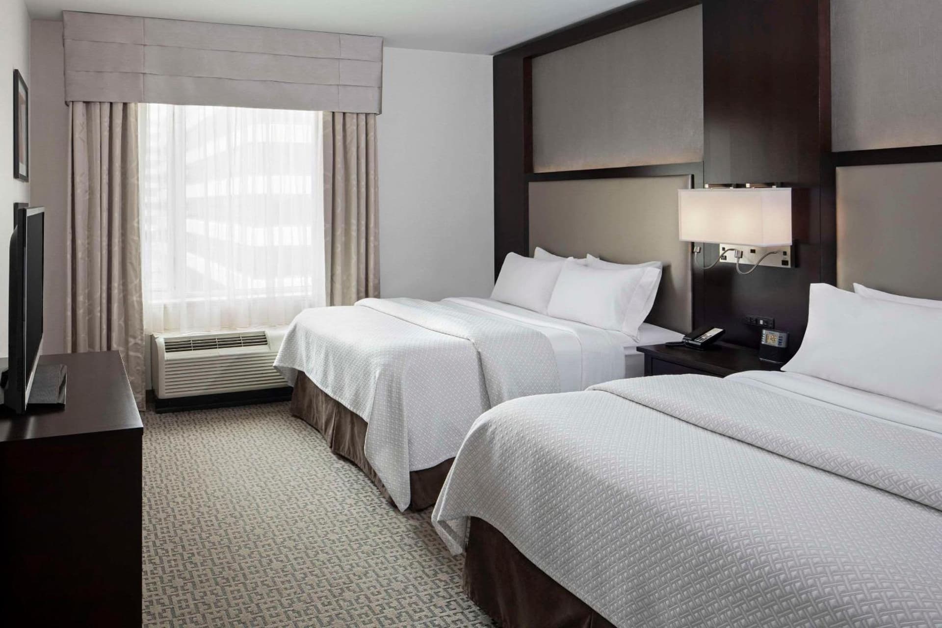 Cambria Hotel White Plains - Downtown gallery photo in White Plains, NY — image 19