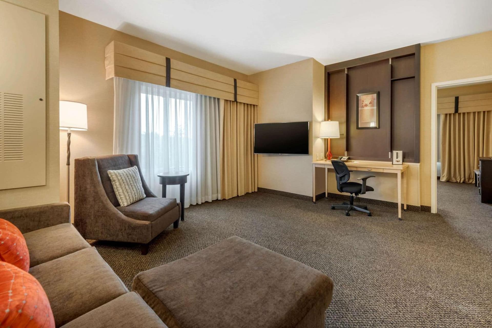Cambria Hotel Akron - Canton Airport gallery photo in Uniontown, OH — image 21