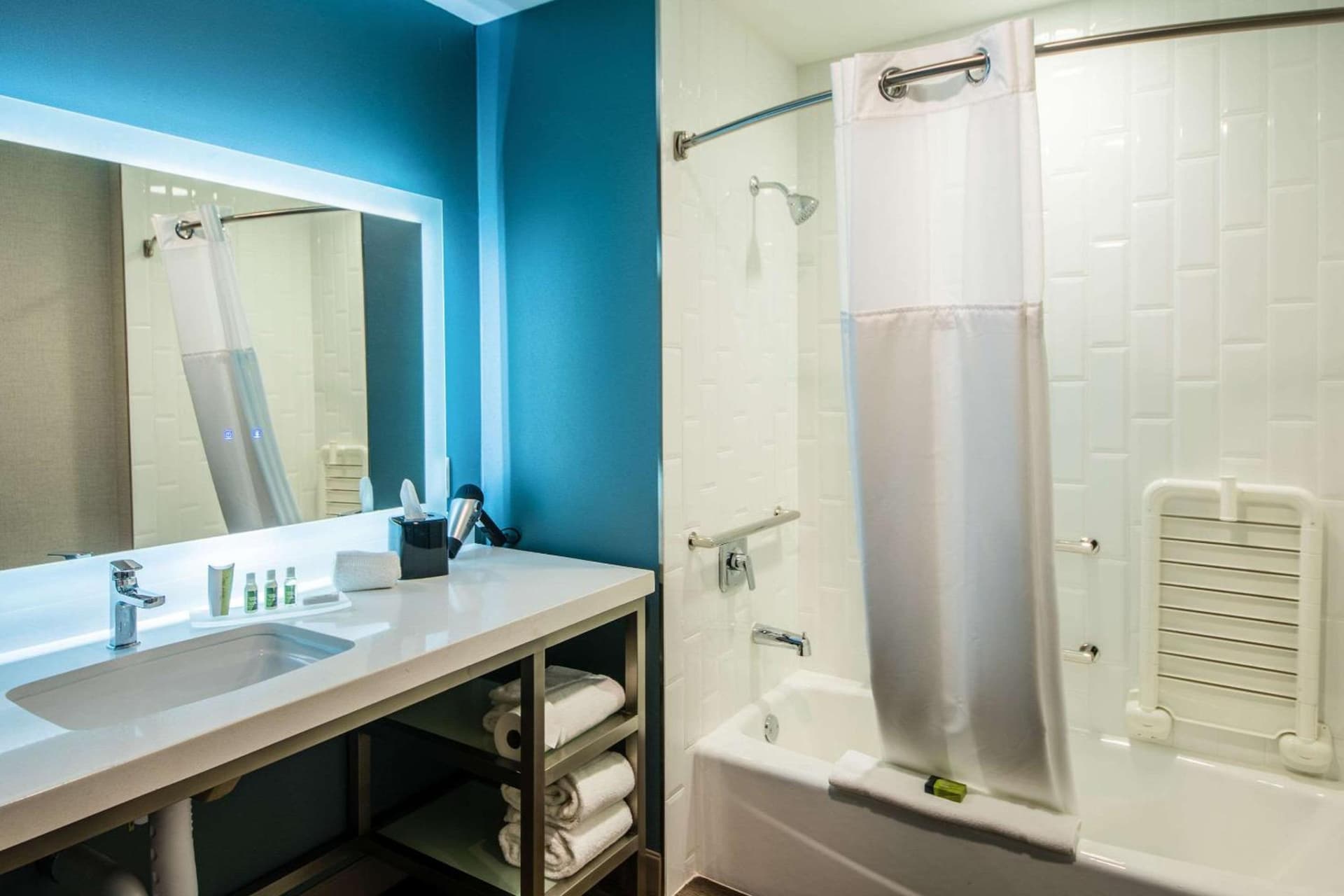 Cambria Hotel McAllen Convention Center gallery photo in McAllen, TX — image 13