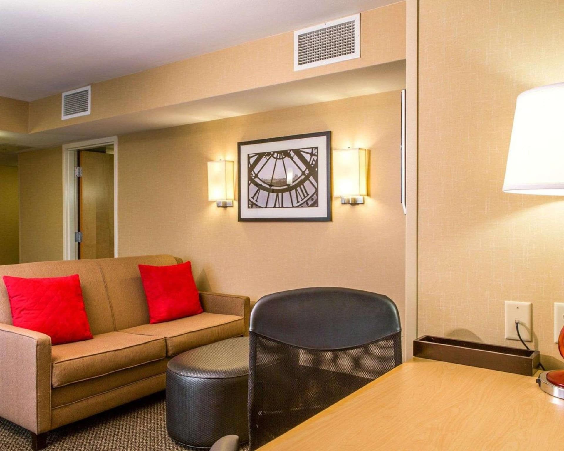 Cambria Hotel Appleton gallery photo in Appleton, WI — image 31