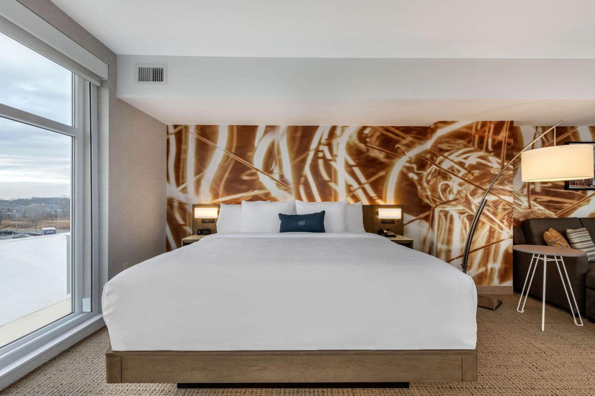 Cambria Hotel West Orange gallery photo in West Orange, NJ — image 50