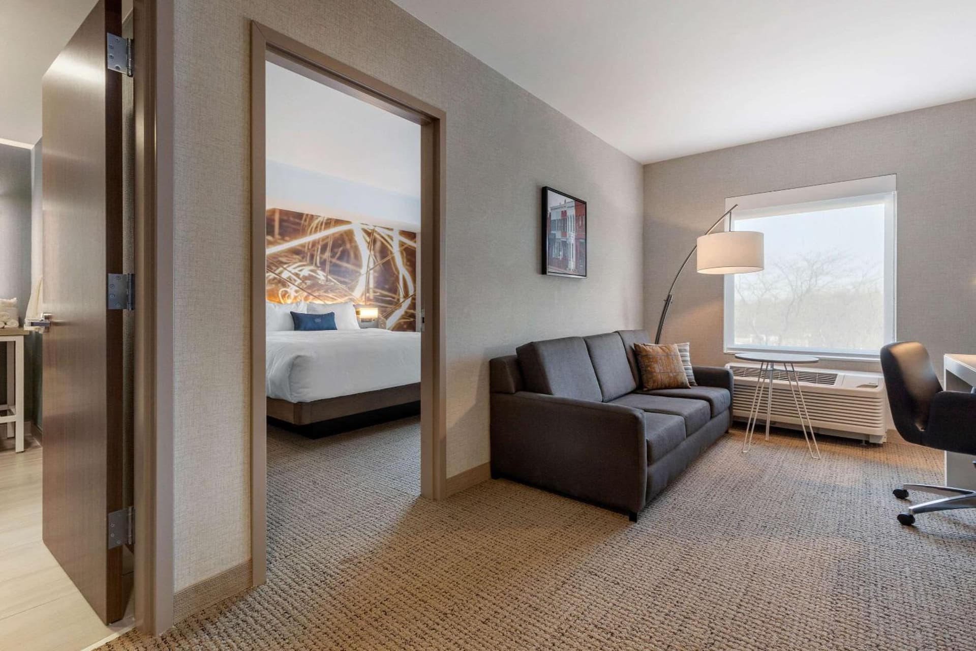 Cambria Hotel West Orange gallery photo in West Orange, NJ — image 30