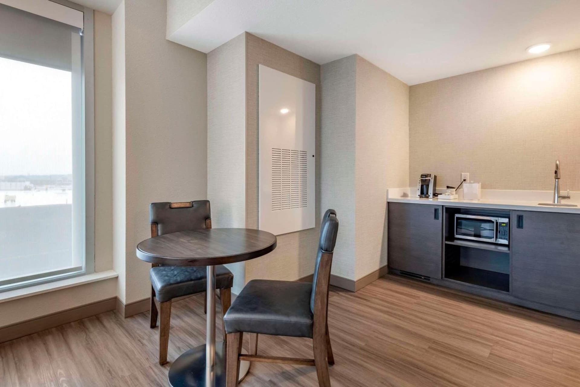 Cambria Hotel Bloomington Mall of America Minneapolis Airport gallery photo in Bloomington, MN — image 9