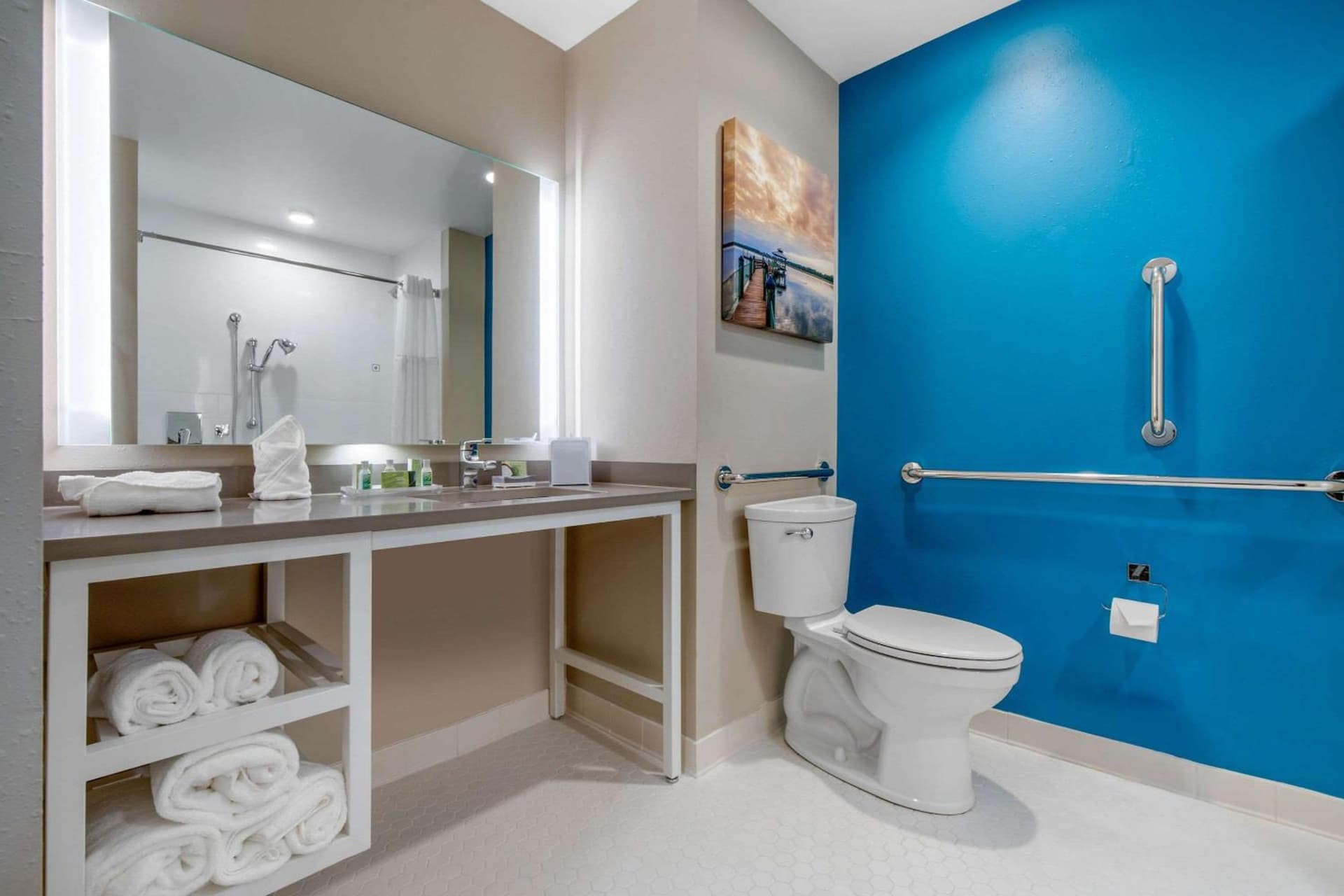 Cambria Hotel Mount Pleasant - Charleston gallery photo in Charleston, SC — image 32