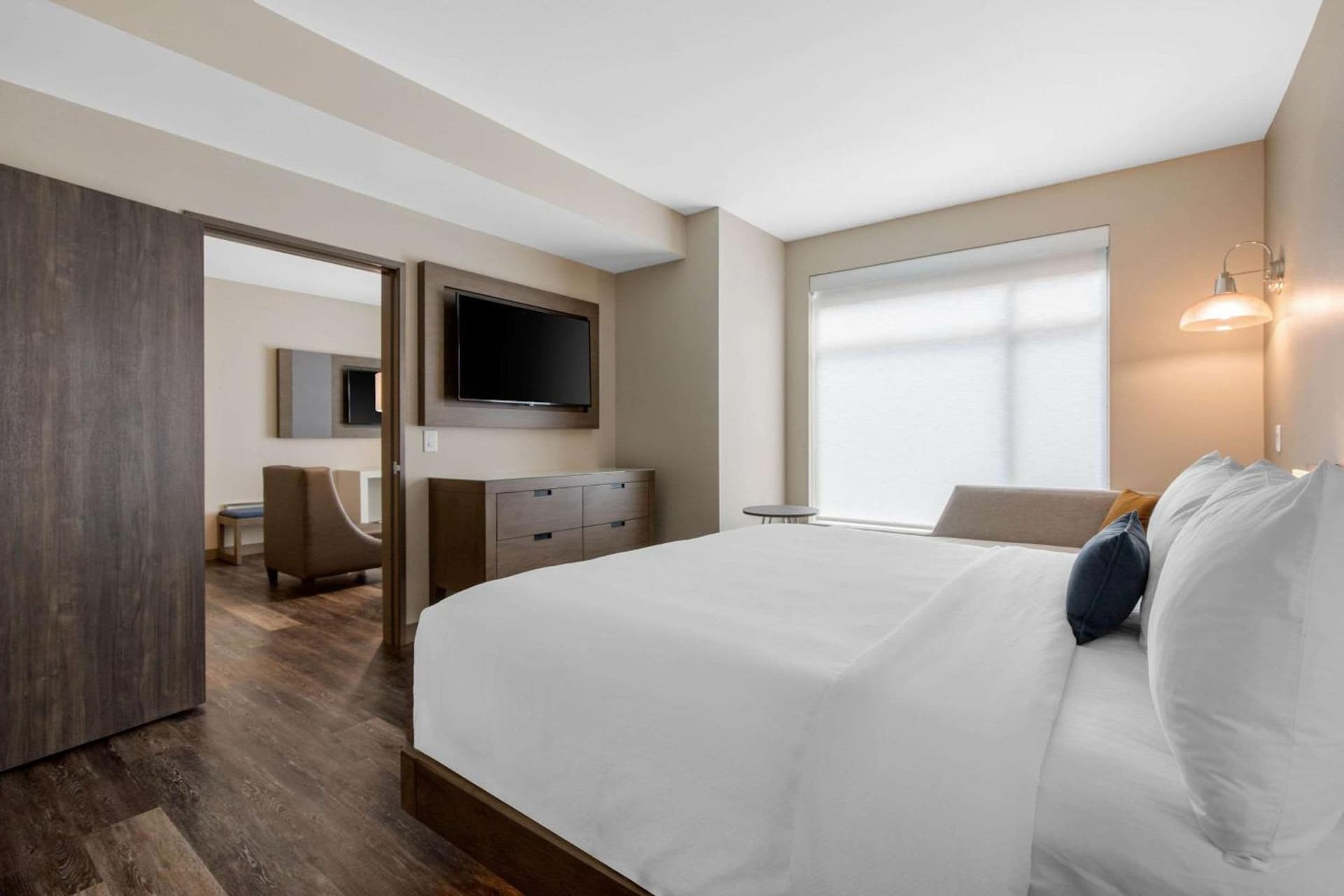 Cambria Hotel Mount Pleasant - Charleston gallery photo in Charleston, SC — image 16