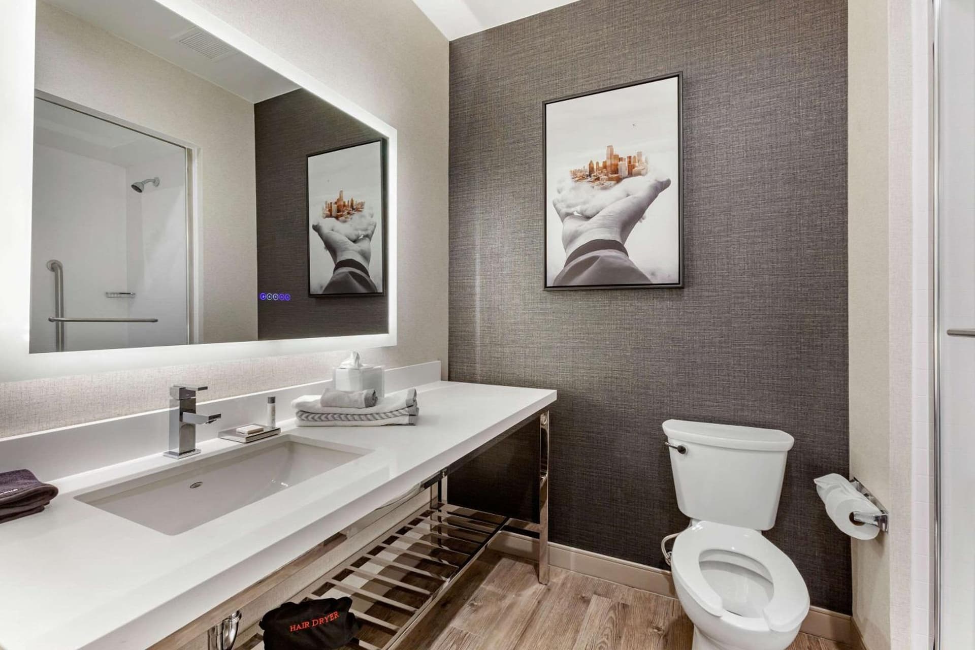 Cambria Hotel Plano - Richardson Garland gallery photo in Richardson, TX — image 4