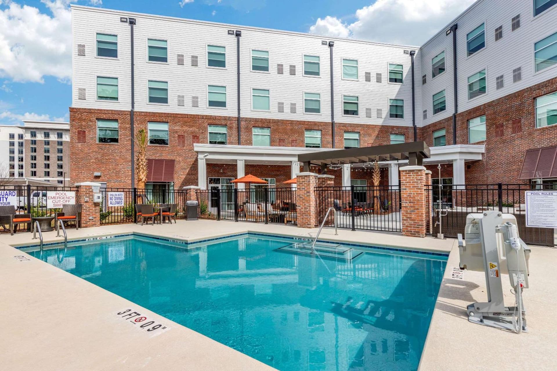 DoubleTree by Hilton Summerville Nexton interior in Summerville, SC — gallery photo 2
