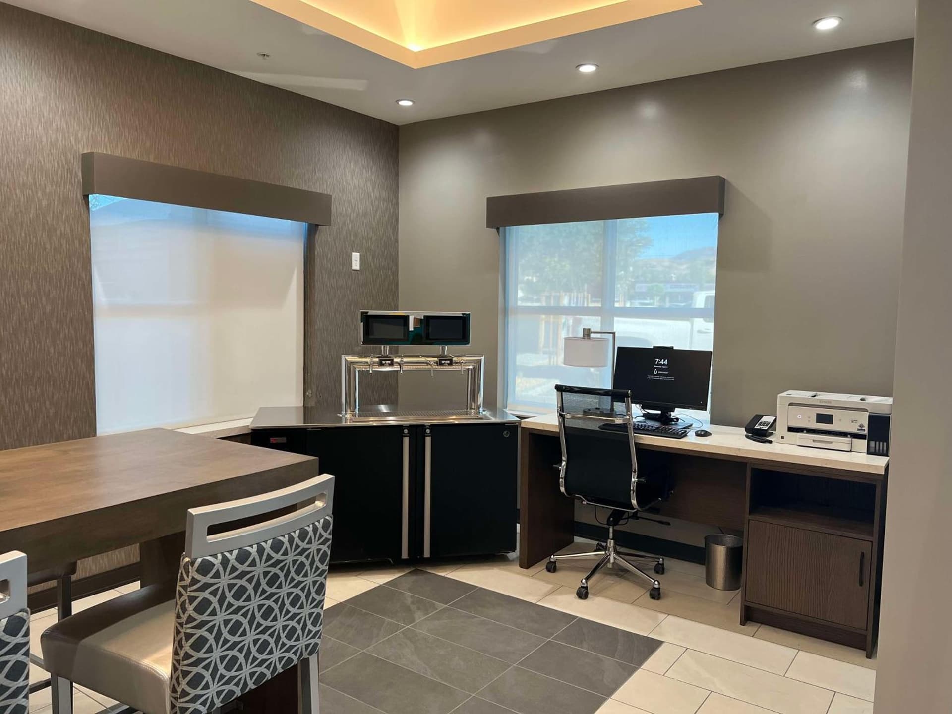 Best Western San Bernardino Hotel property views in San Bernardino, CA — gallery photo 3