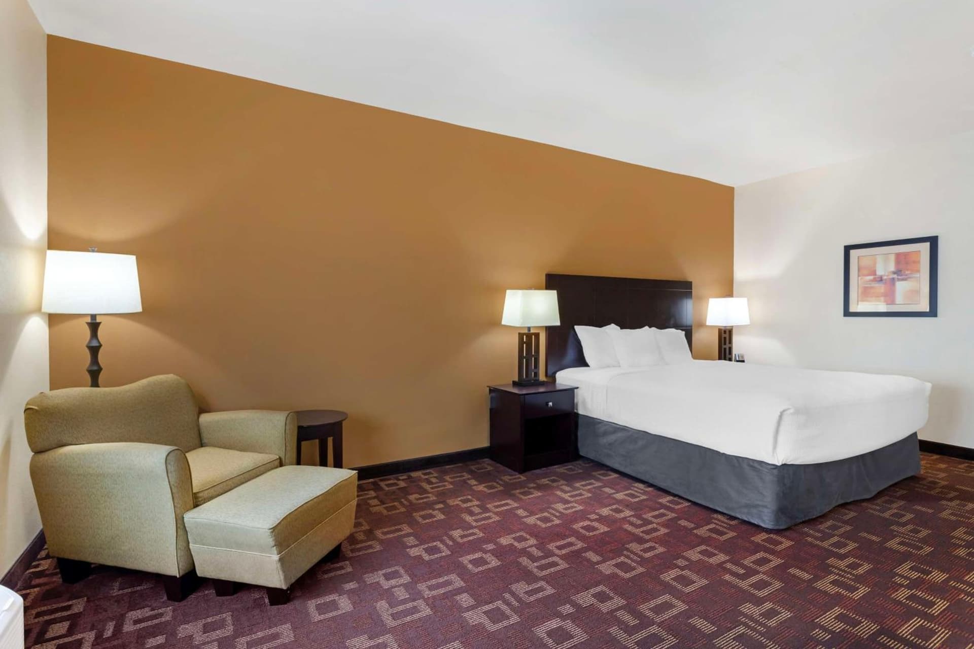 Best Western Plus Goliad Inn & Suites interior in Goliad, TX — gallery photo 2