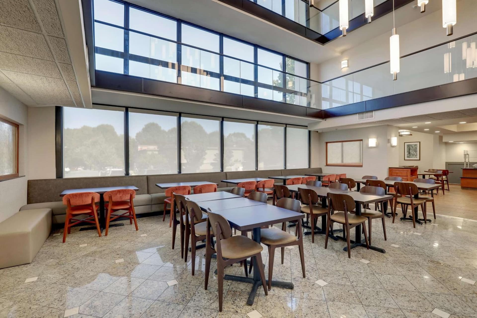 Drury Inn & Suites Charlotte University Place gallery photo in Charlotte, NC — image 5