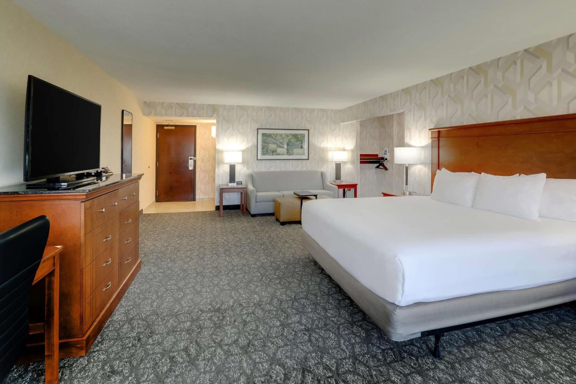 Drury Inn & Suites Charlotte University Place gallery photo in Charlotte, NC — image 37