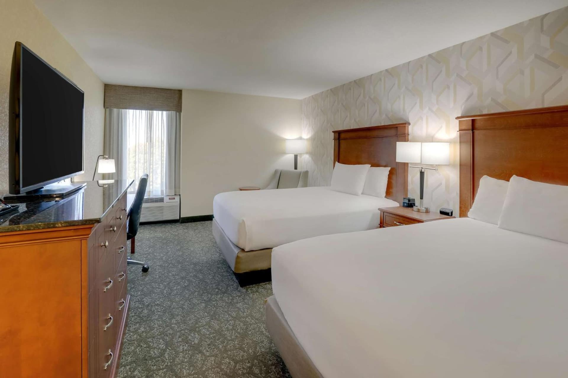 Drury Inn & Suites Charlotte University Place gallery photo in Charlotte, NC — image 38