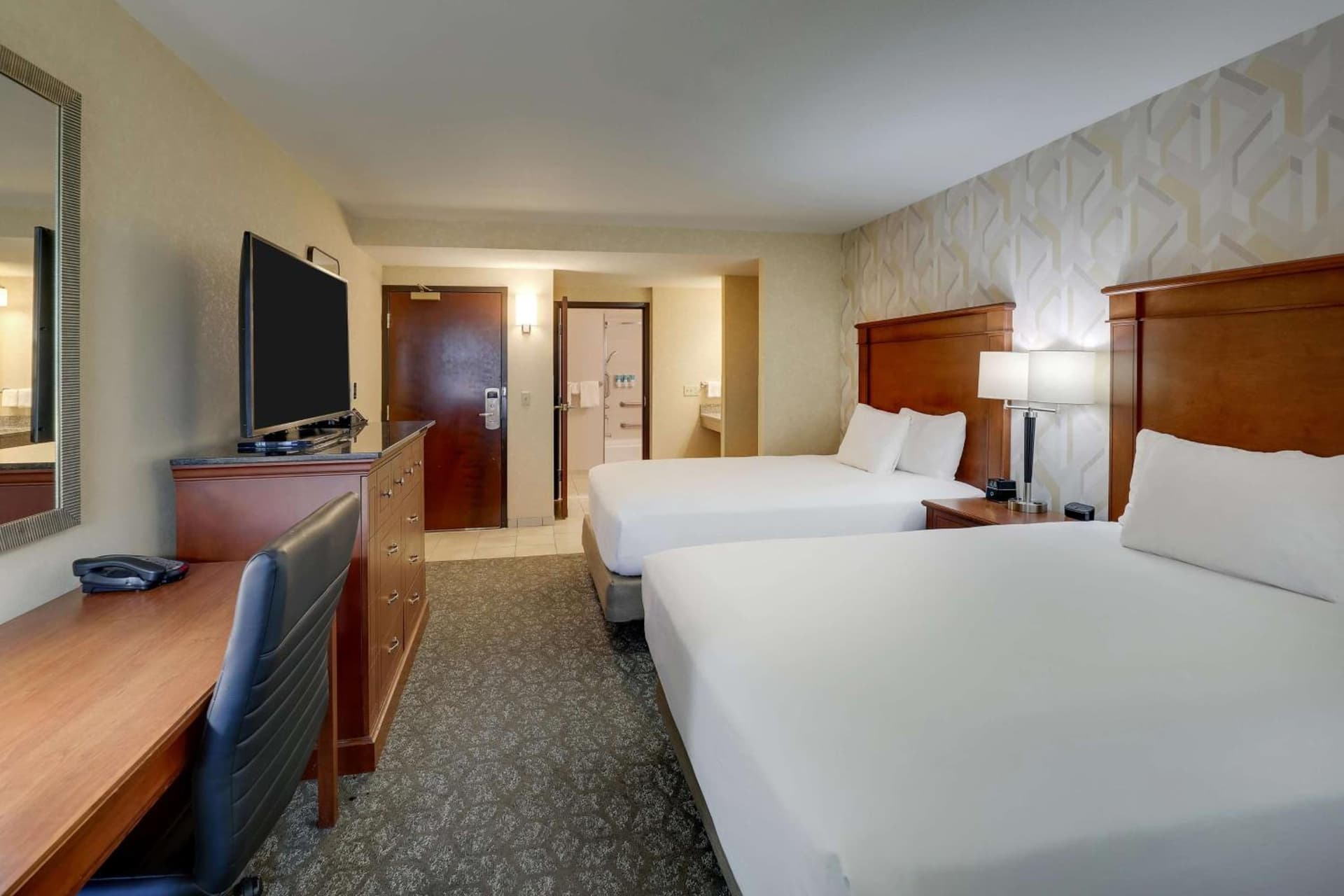 Drury Inn & Suites Charlotte University Place gallery photo in Charlotte, NC — image 61