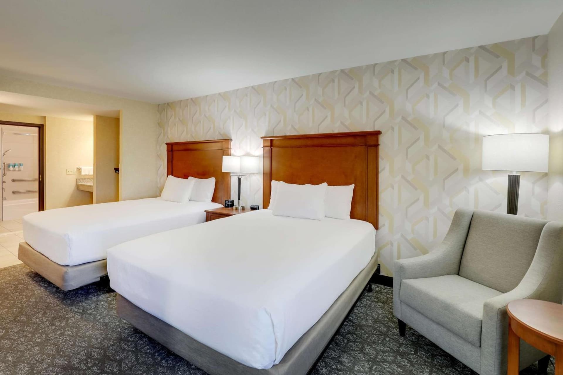 Drury Inn & Suites Charlotte University Place gallery photo in Charlotte, NC — image 19
