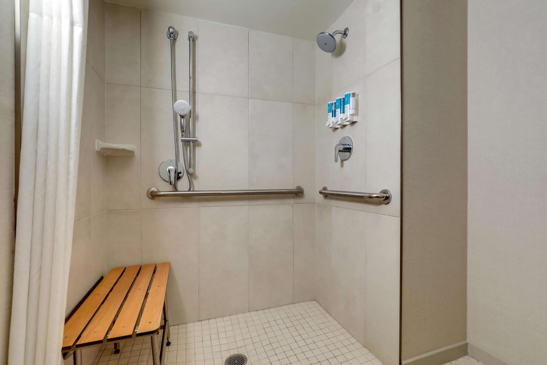 Drury Inn & Suites Charlotte University Place gallery photo in Charlotte, NC — image 59