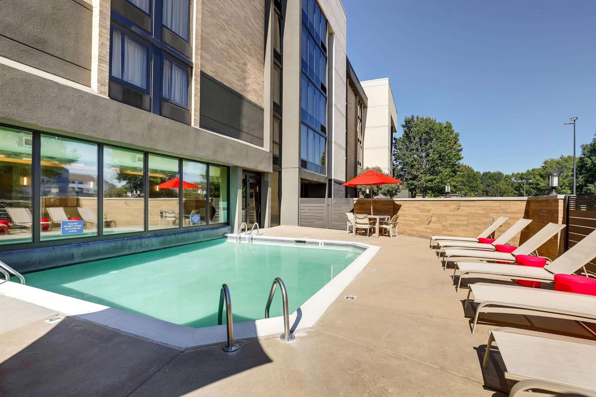 Drury Inn & Suites Charlotte University Place gallery photo in Charlotte, NC — image 21