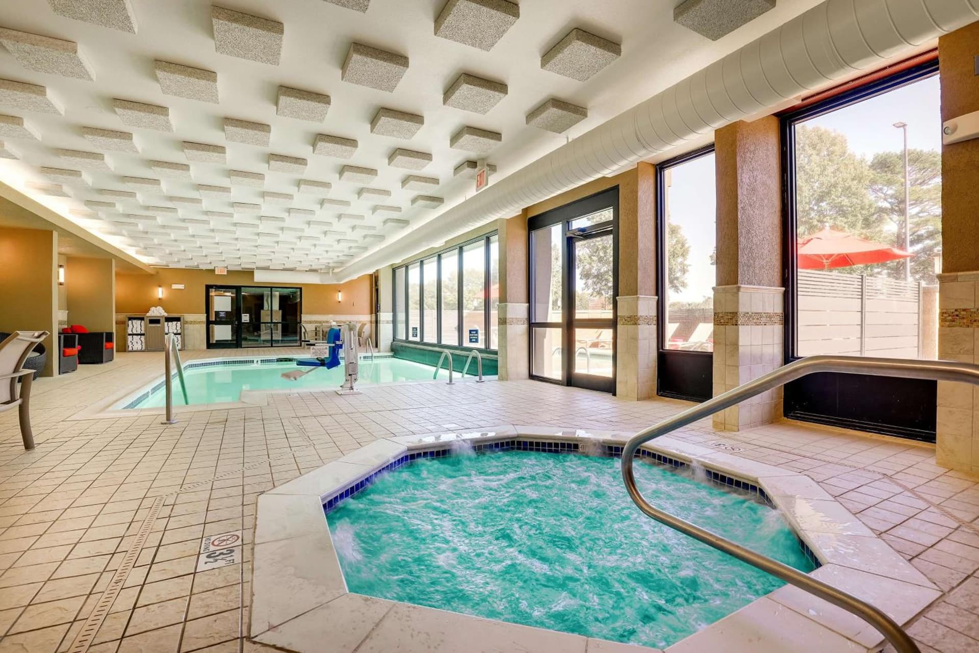 Drury Inn & Suites Charlotte University Place gallery photo in Charlotte, NC — image 14