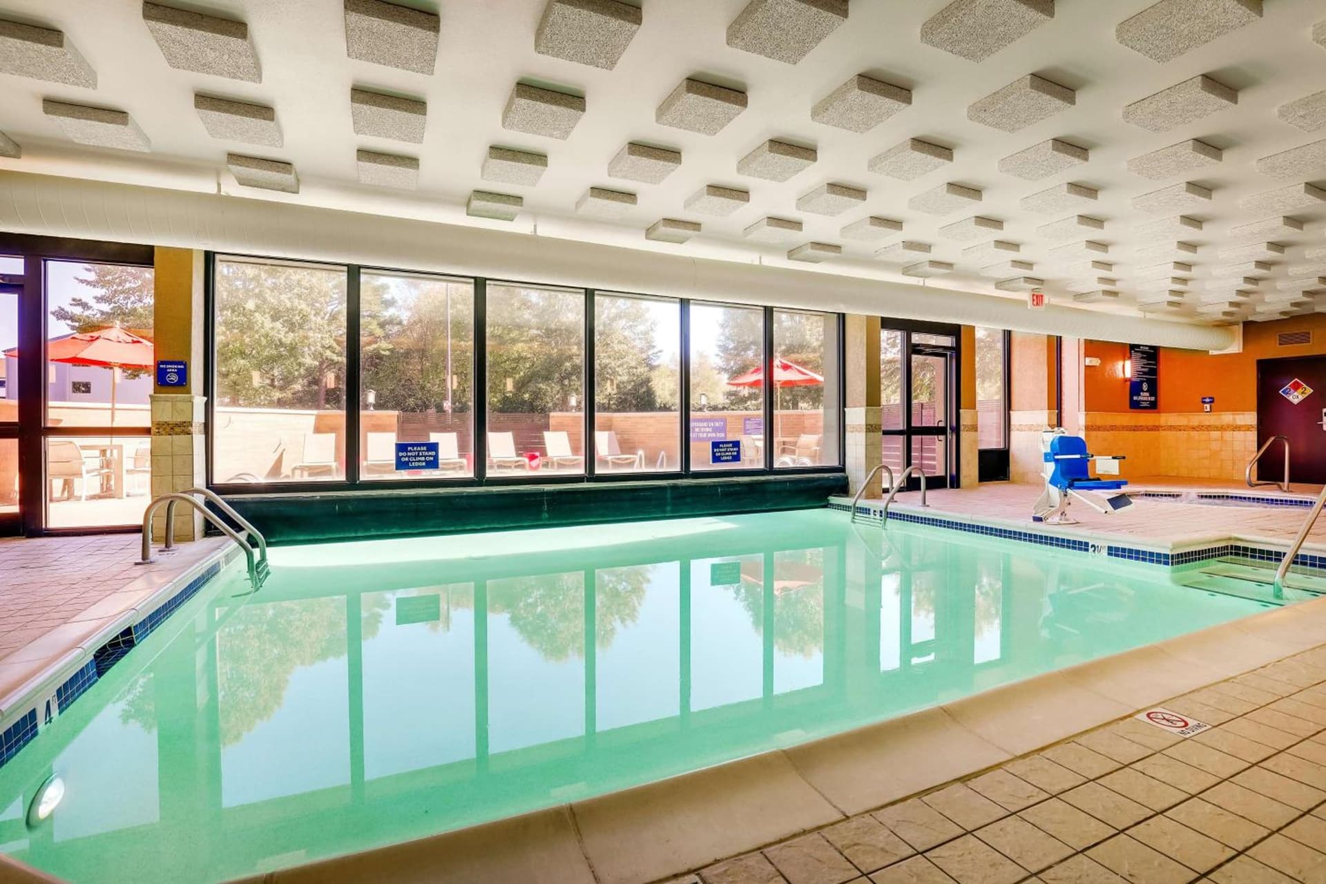 Drury Inn & Suites Charlotte University Place gallery photo in Charlotte, NC — image 66
